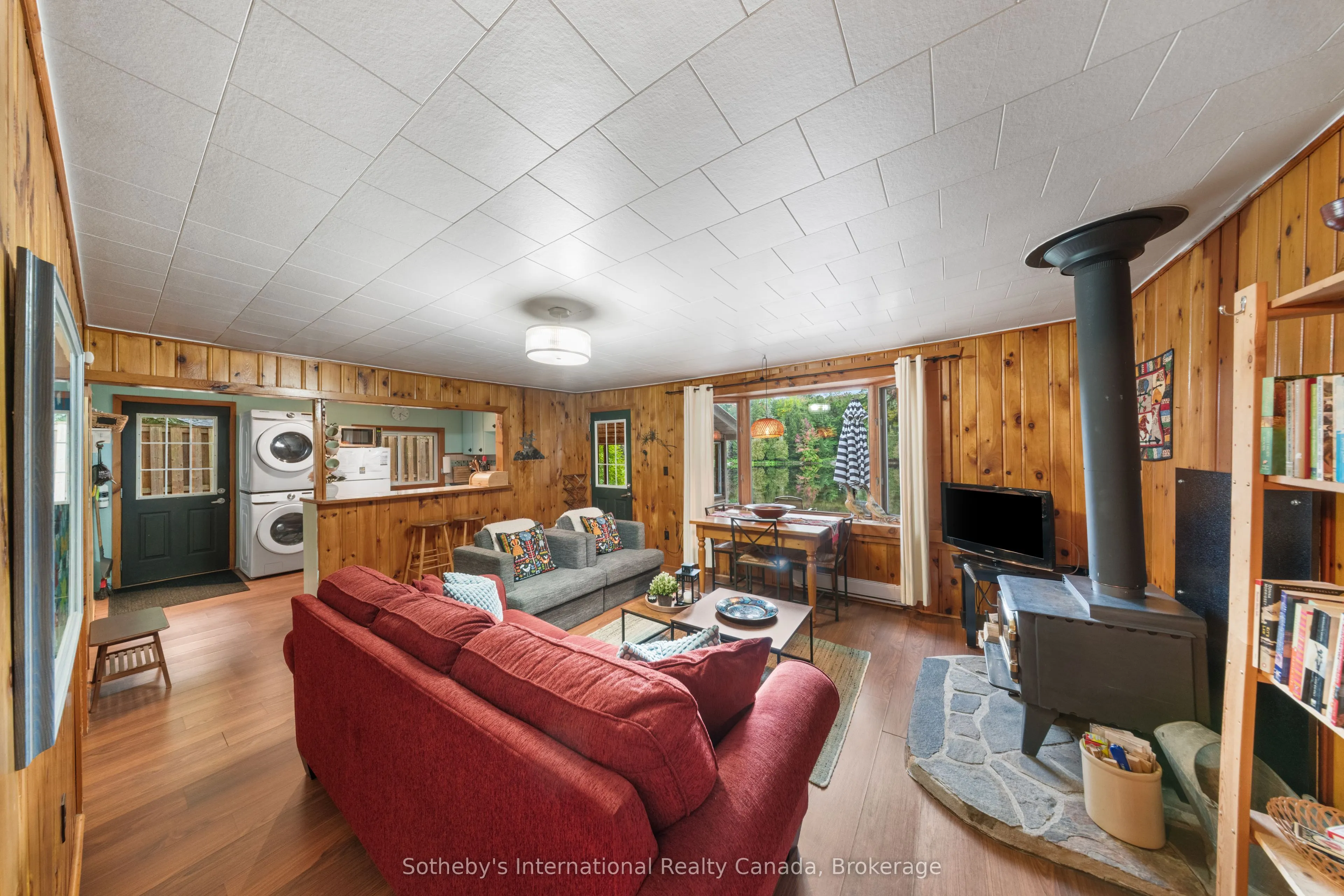 1054 Keysbury Drive