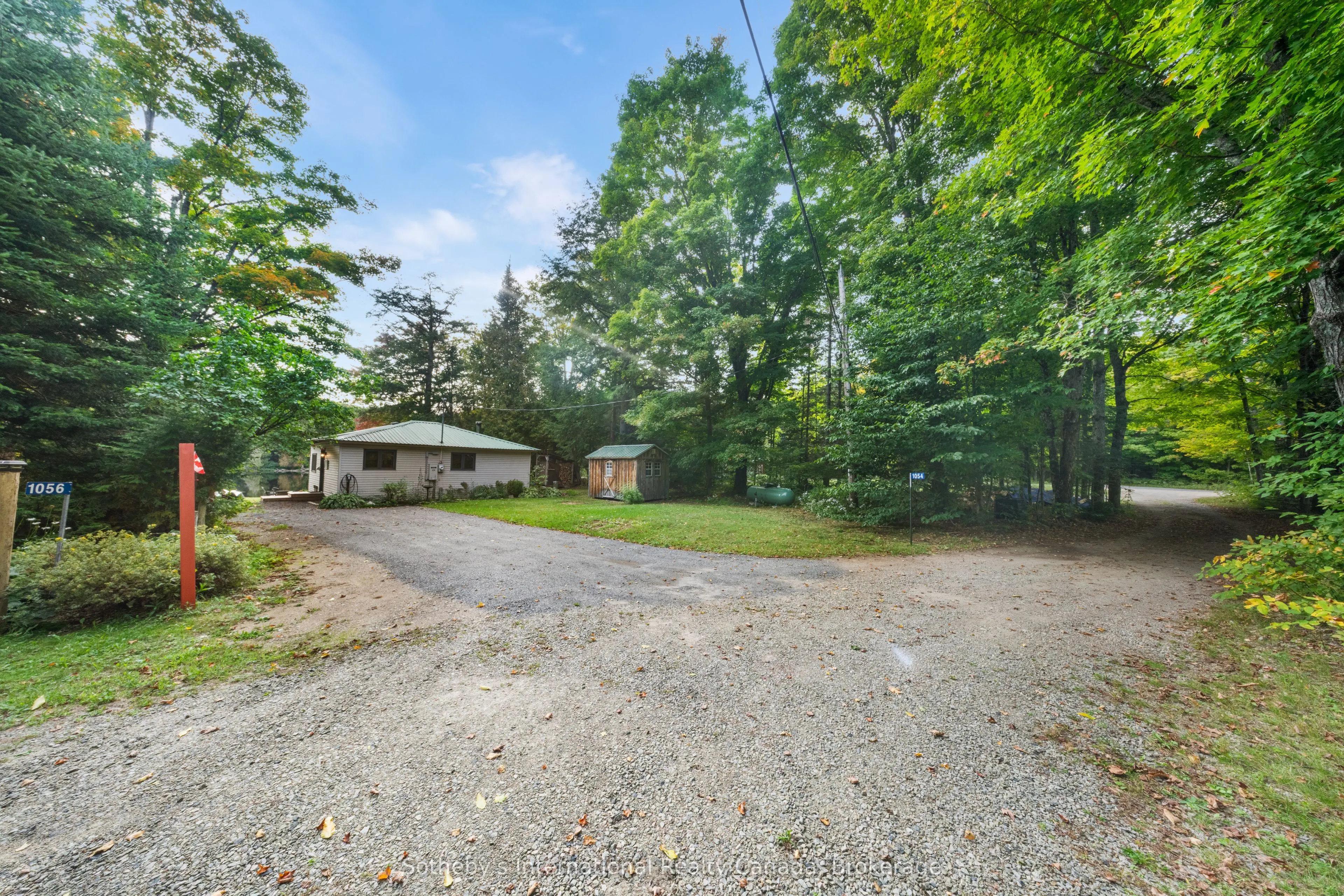 1054 Keysbury Drive