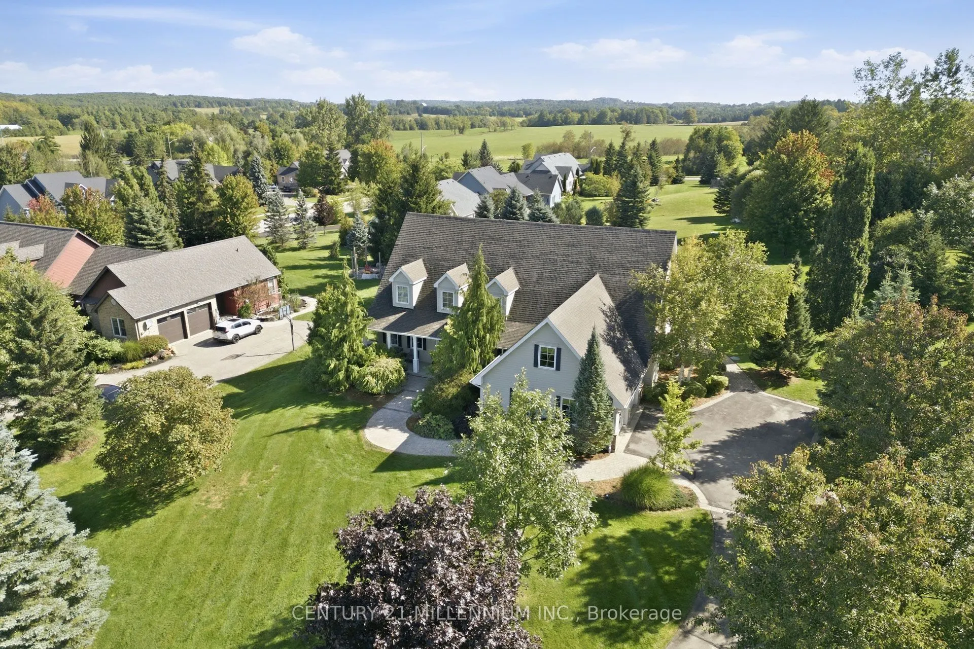 4 Island Lake Road