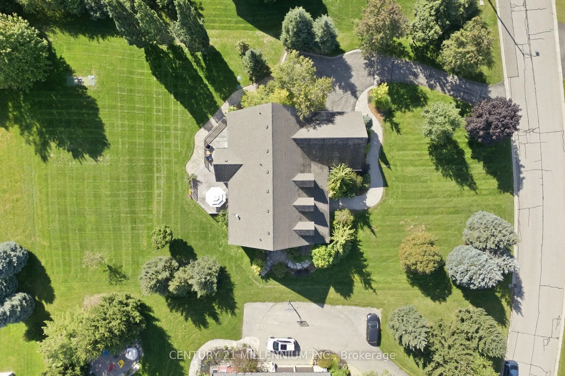 4 Island Lake Road