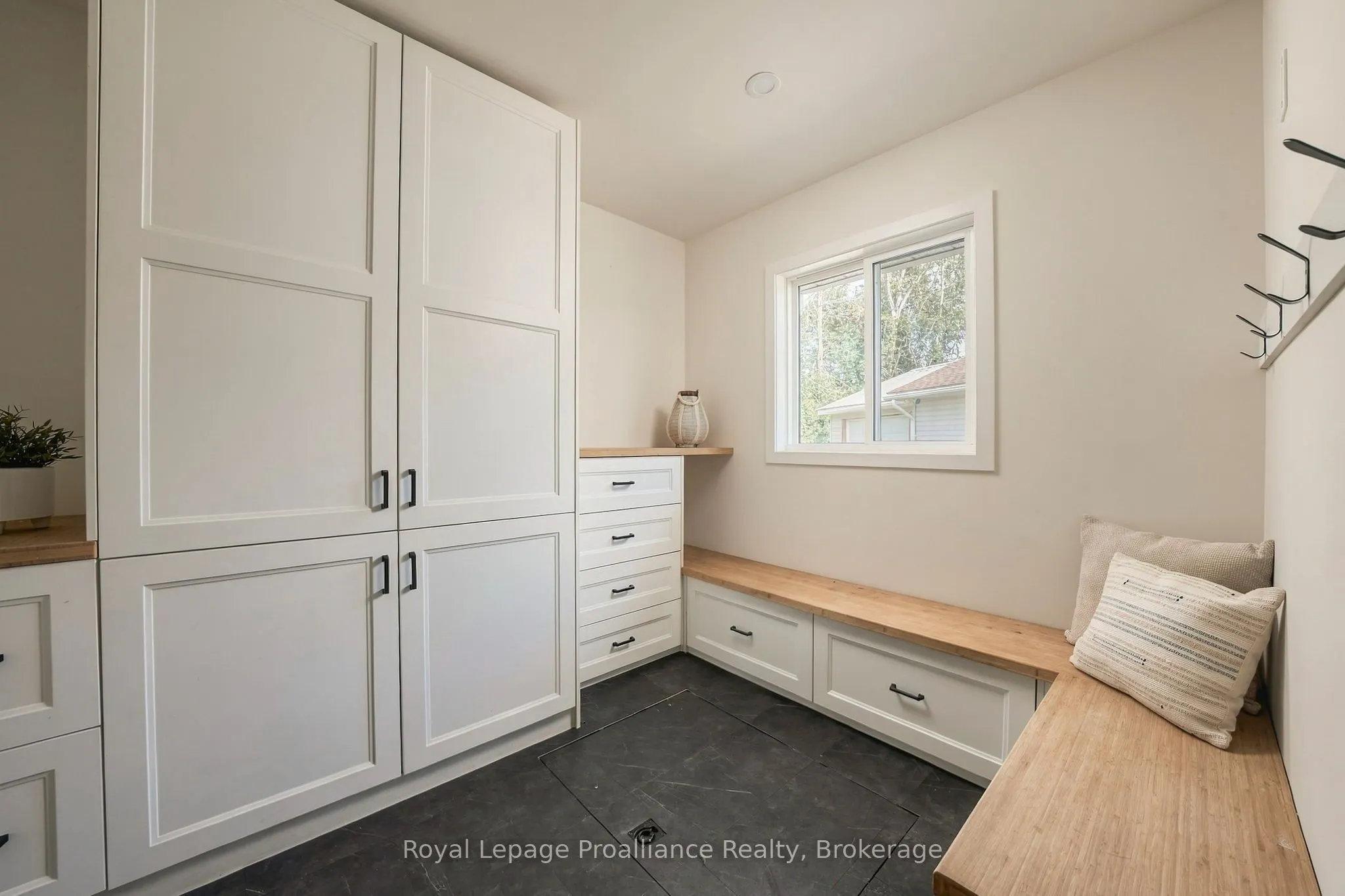 16 Bonisteel Road