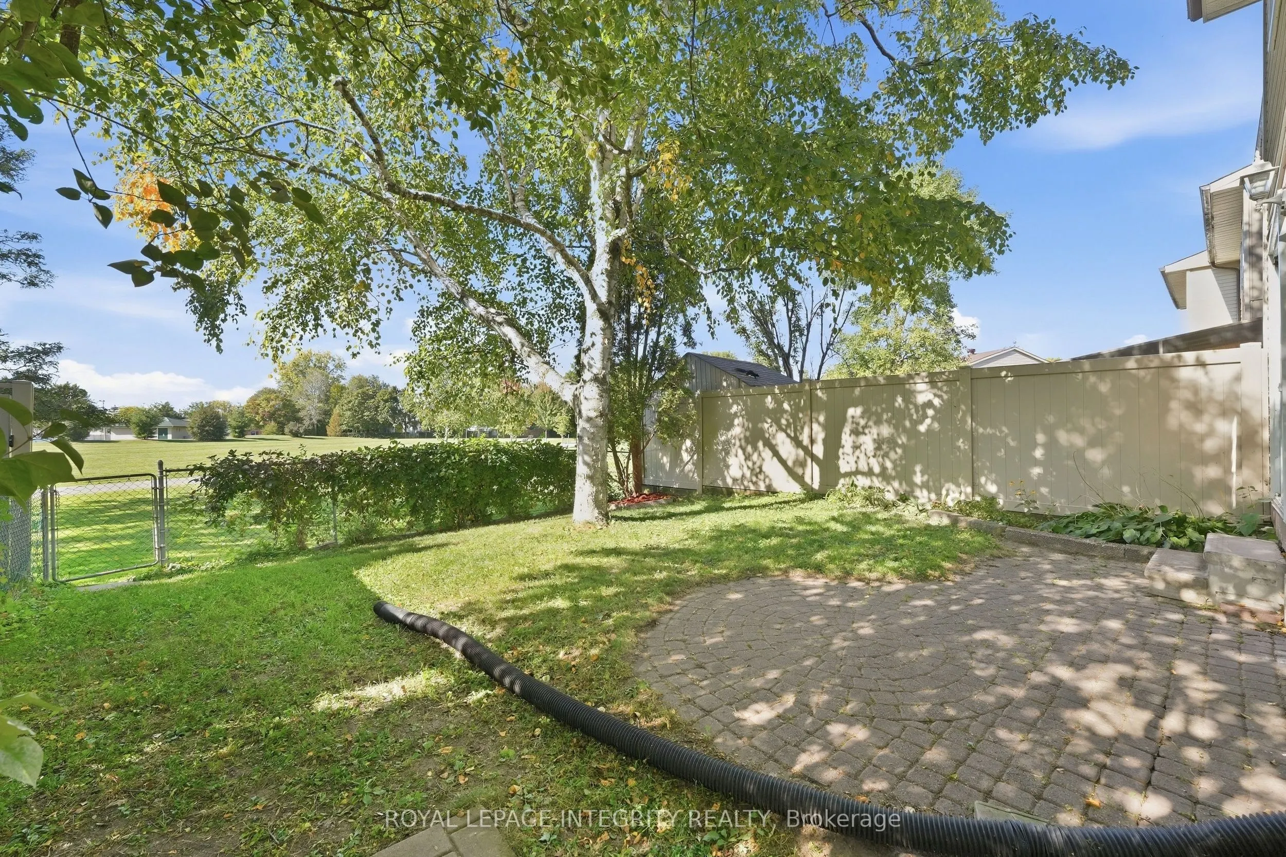 909 Lawnsberry Drive