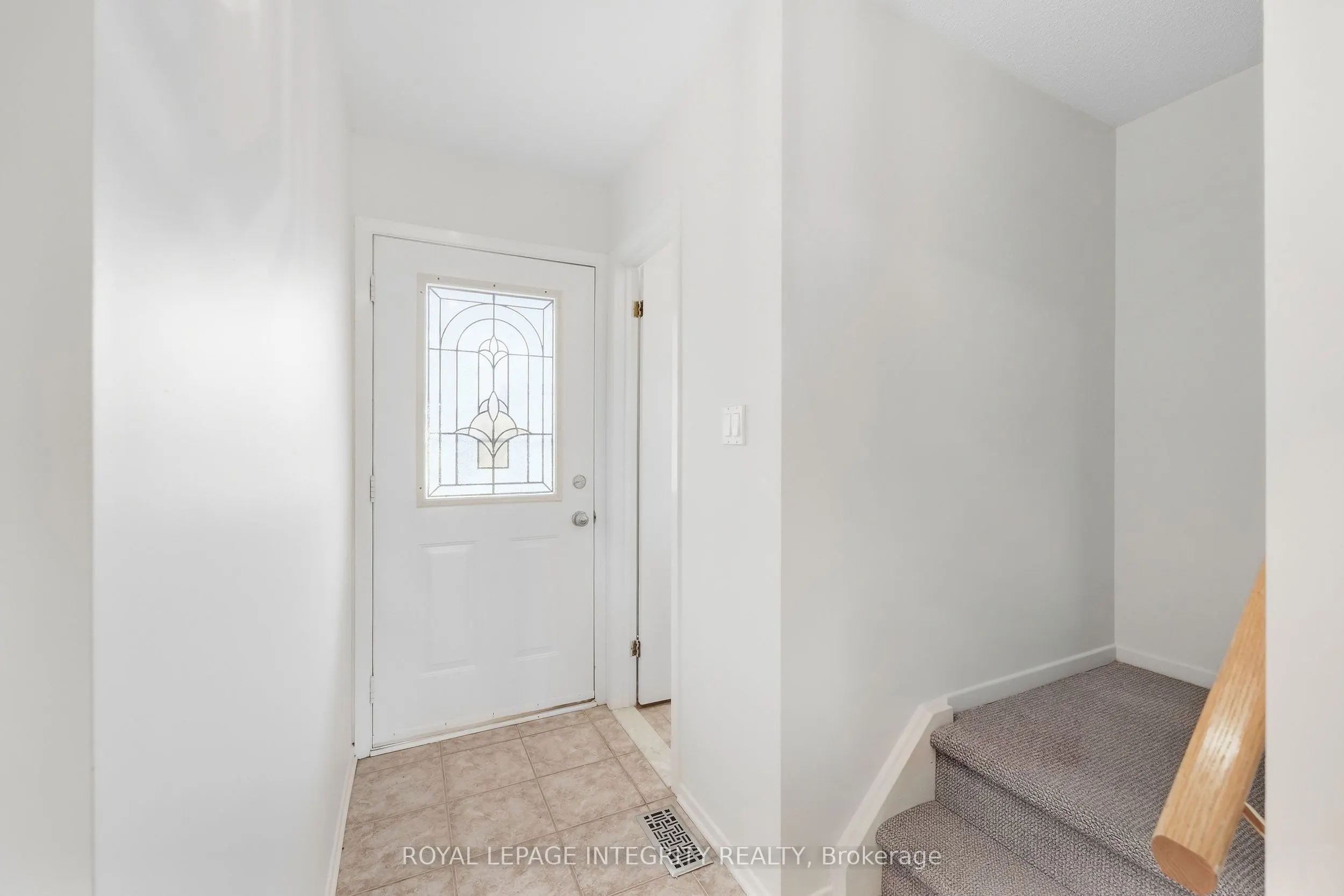 909 Lawnsberry Drive
