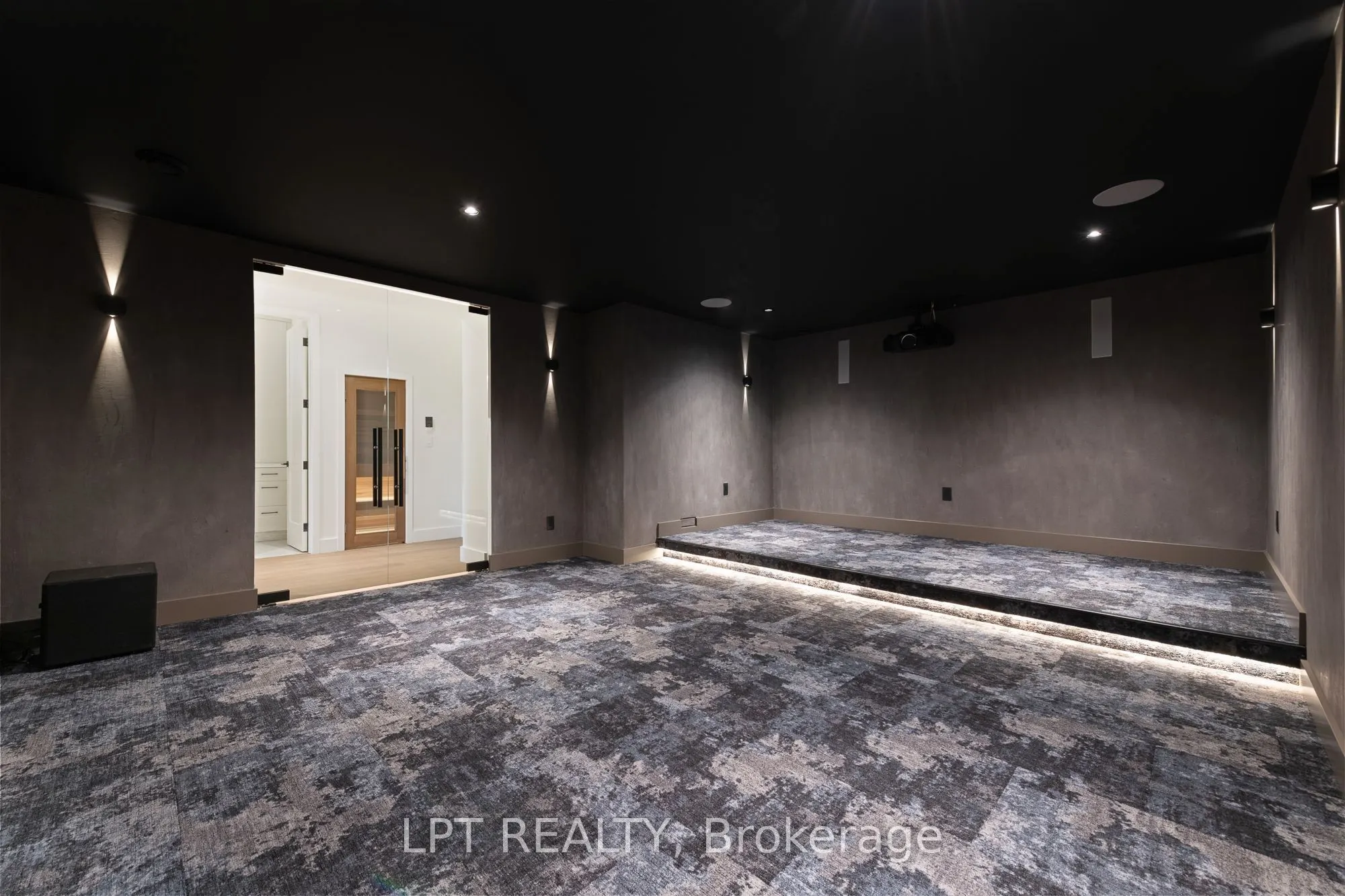 1063 river Road