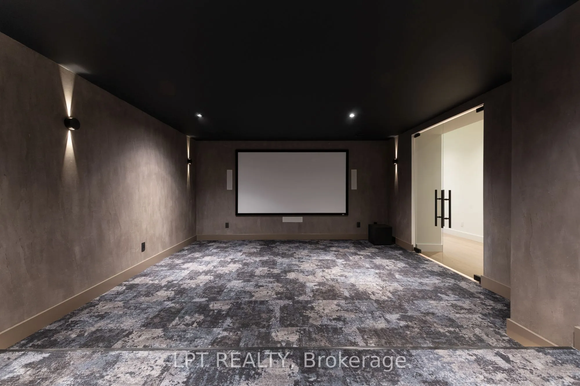 1063 river Road