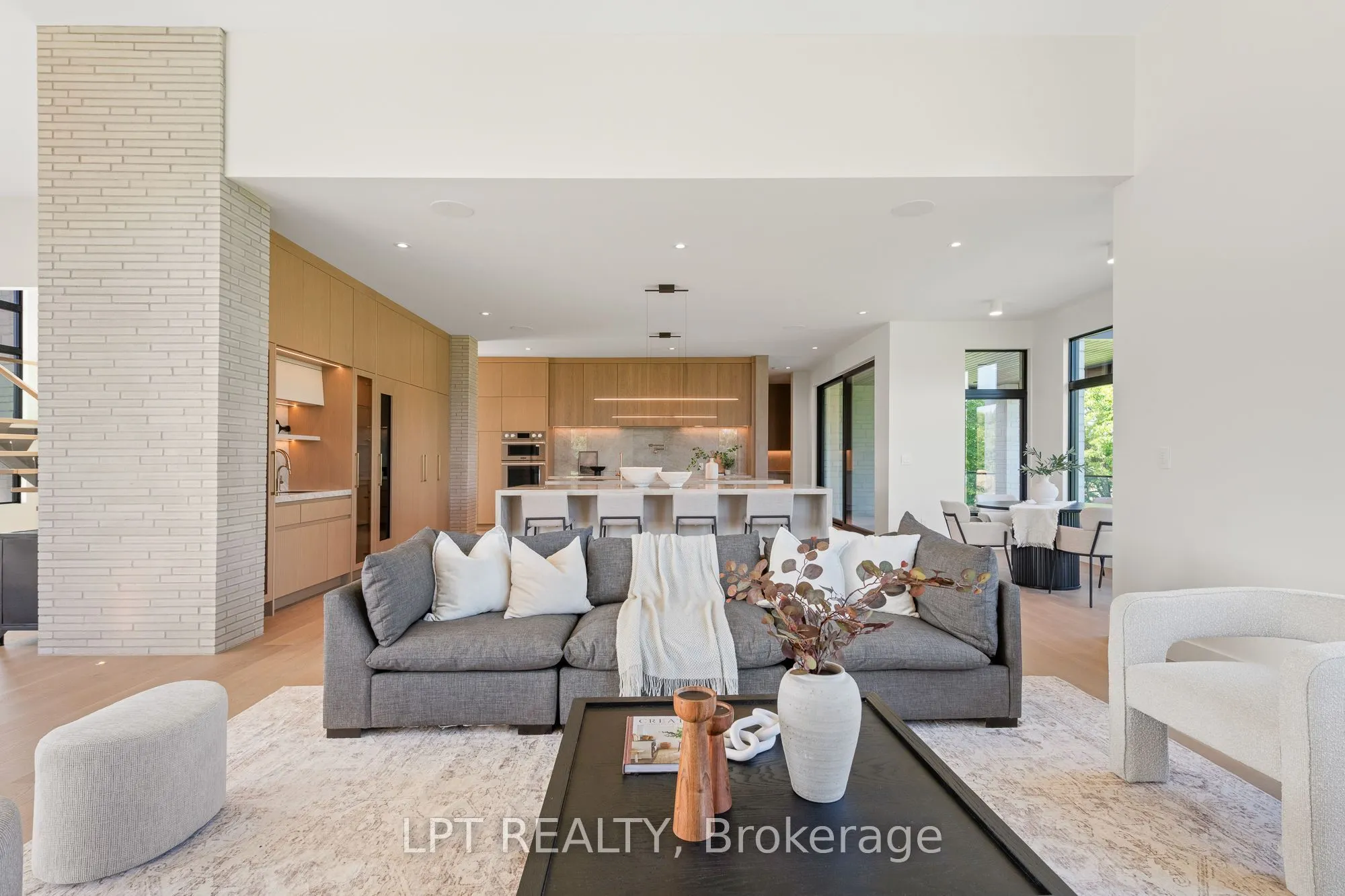 1063 river Road