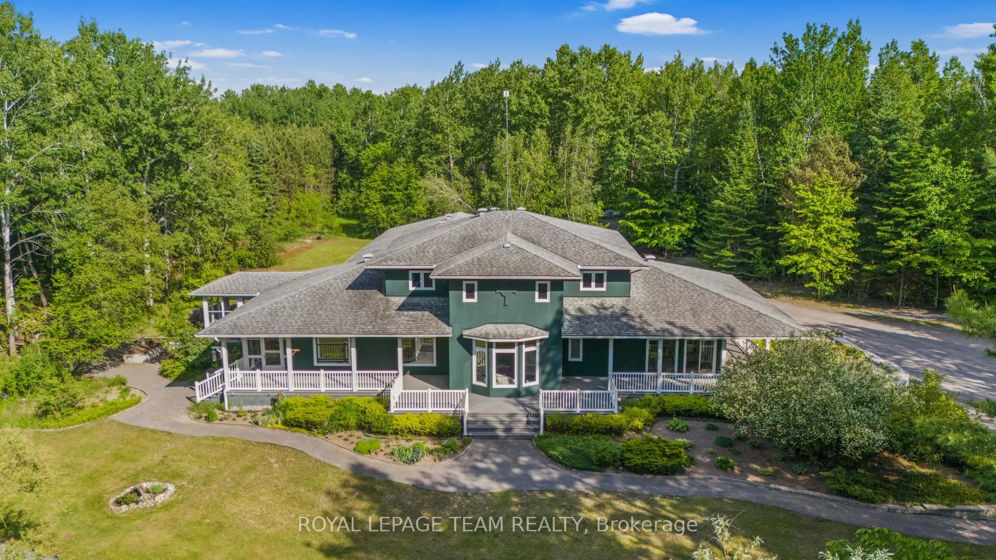 1526 Carsonby Road E