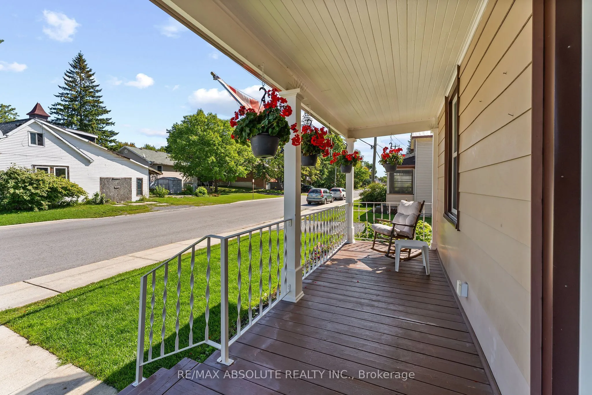 150 McGonigal Street W