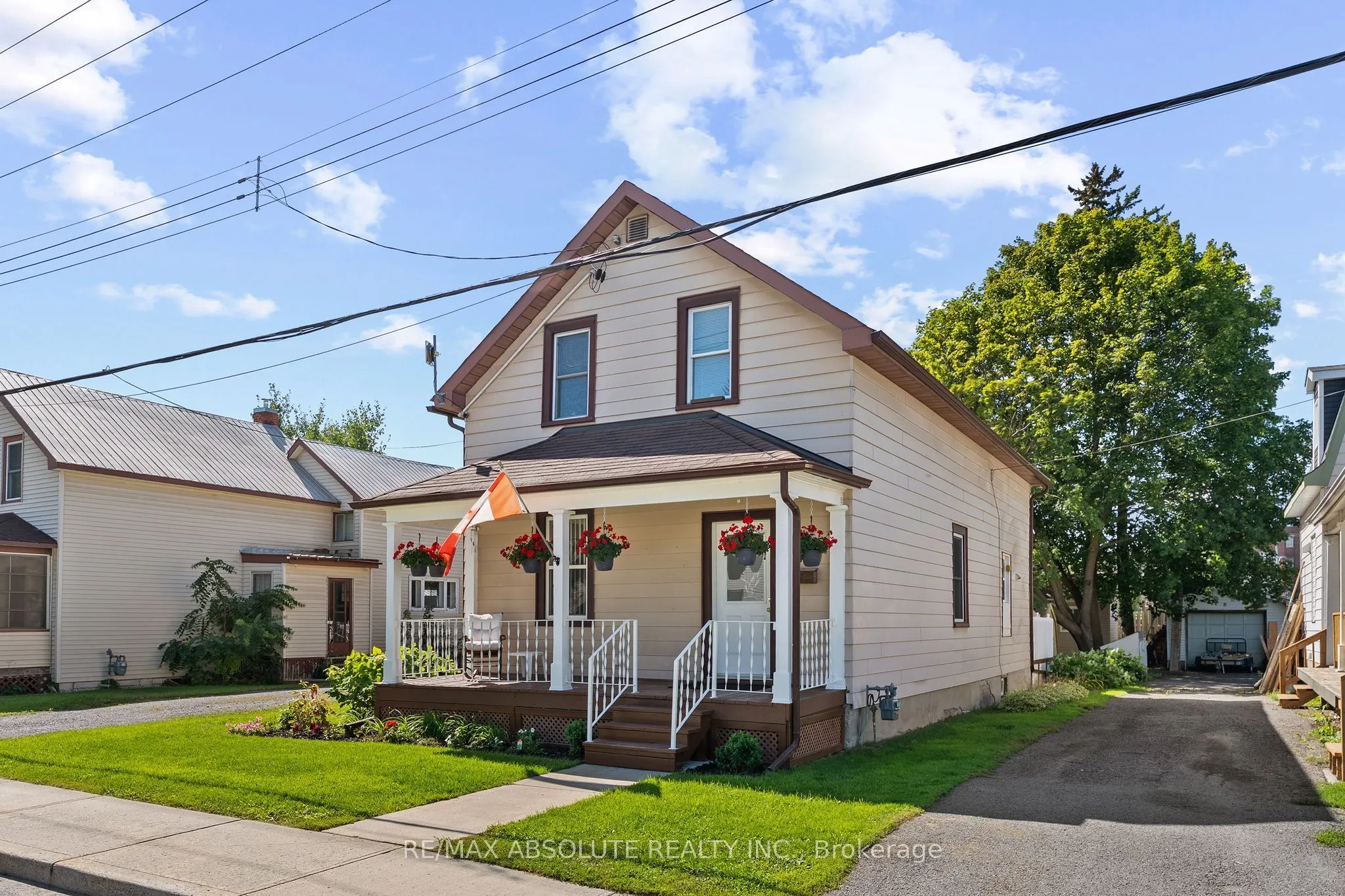 150 McGonigal Street W