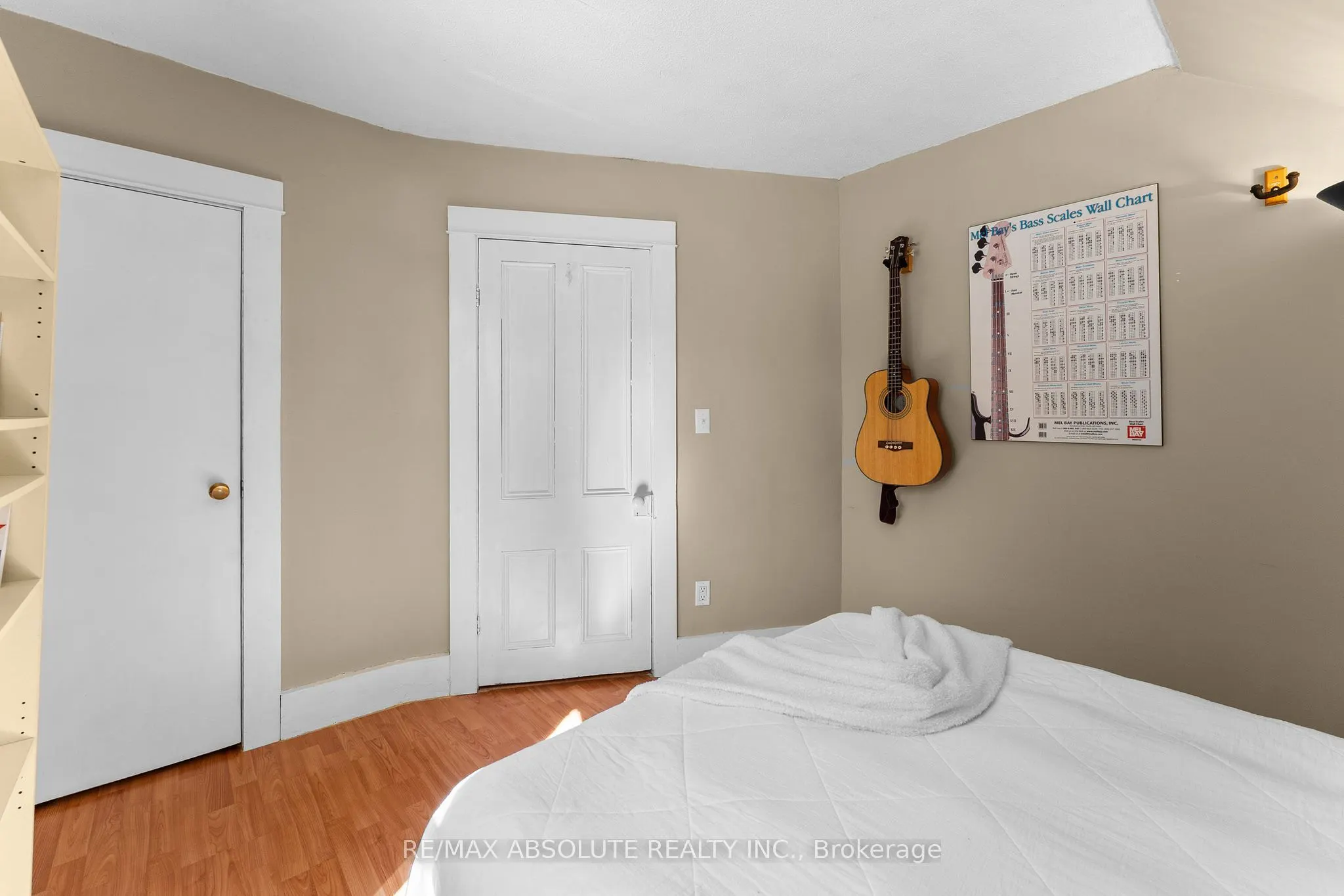 150 McGonigal Street W
