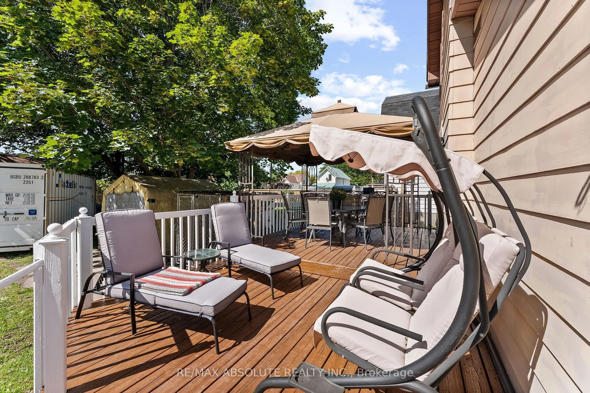 150 McGonigal Street W