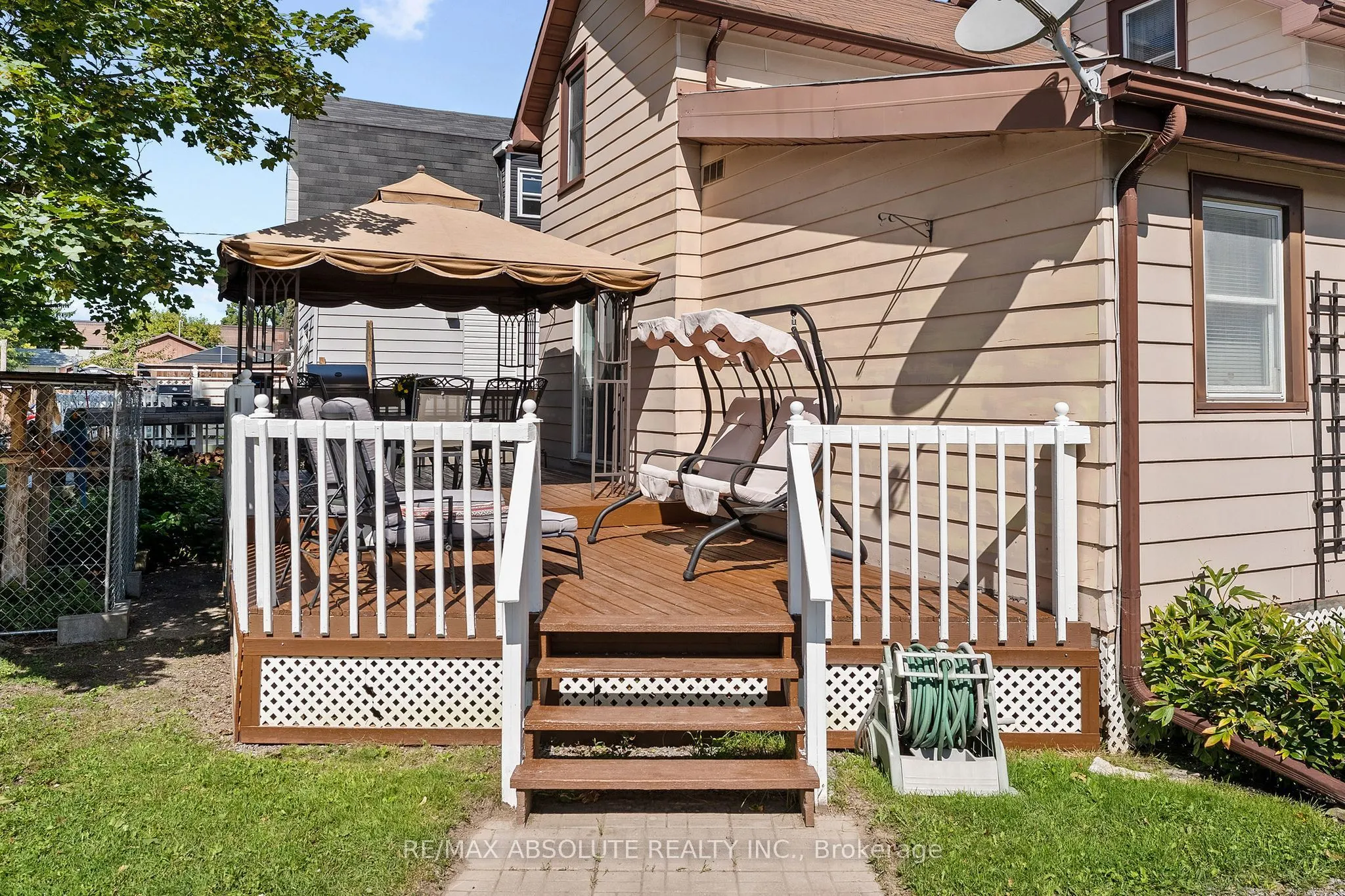 150 McGonigal Street W