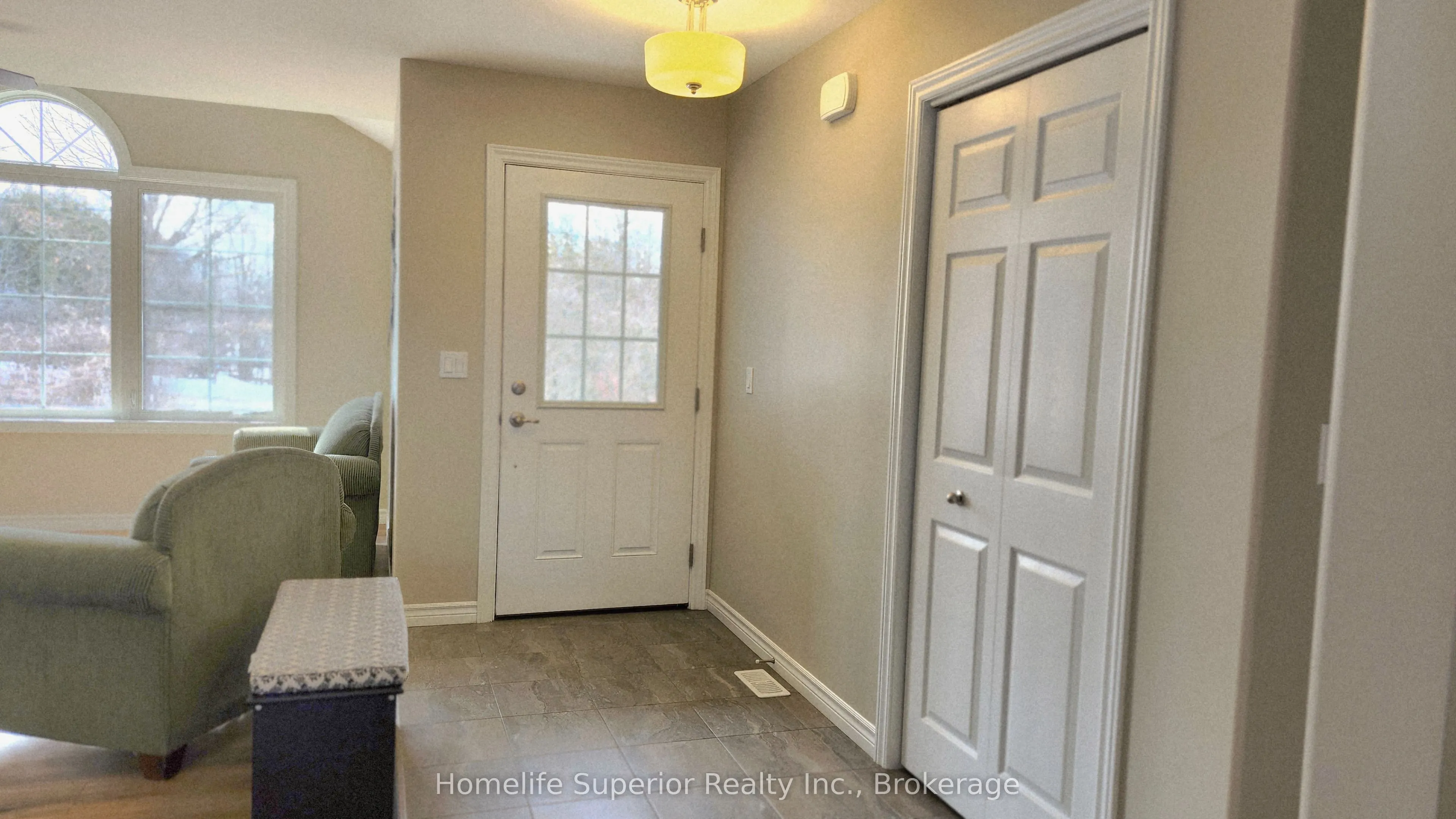 307 Tracey Road