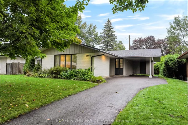 2995 Cowan Crescent