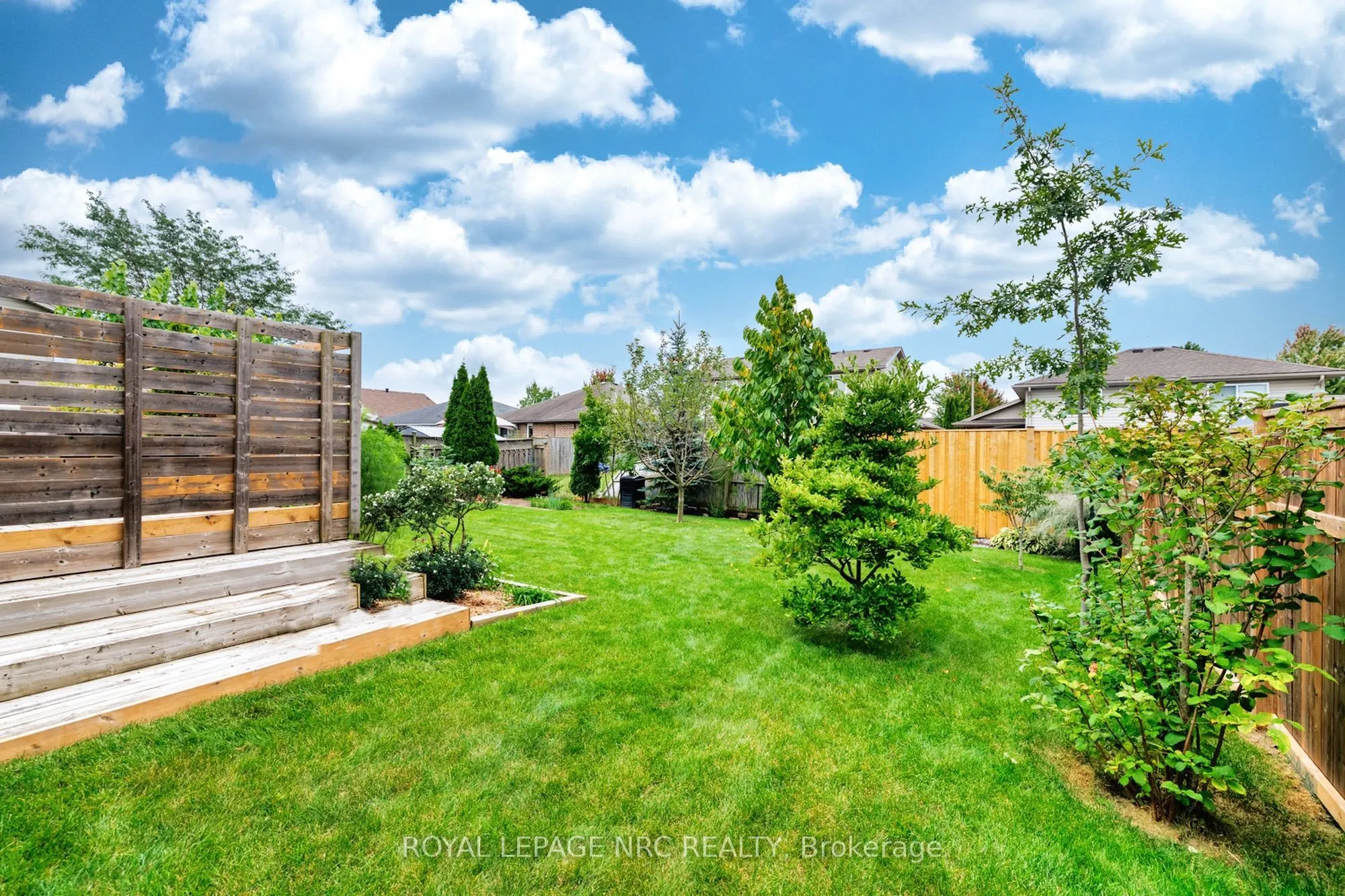 8394 Greenfield Crescent
