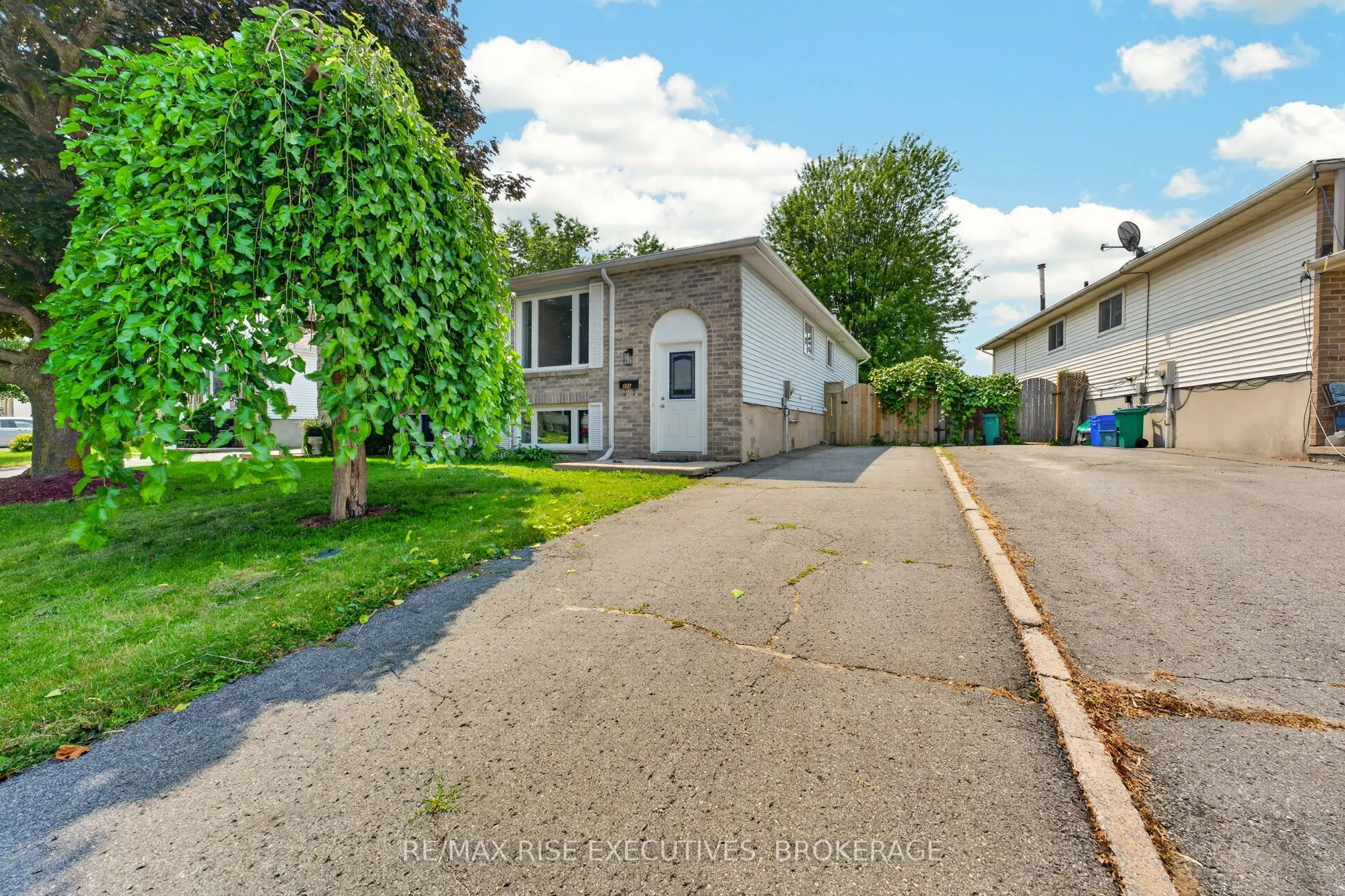 385 Melanie Avenue