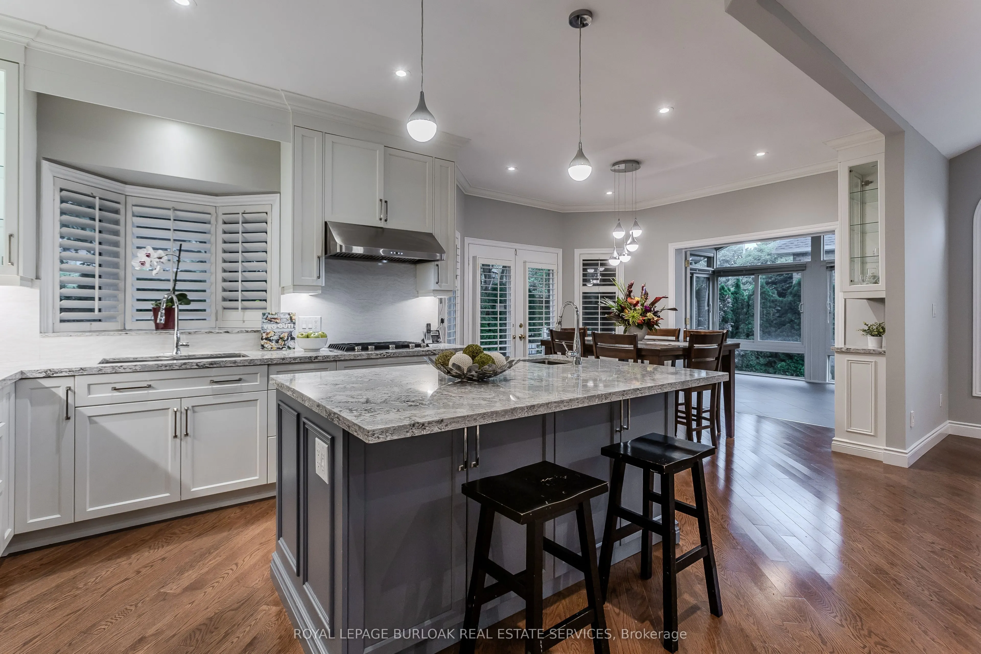 54 Waterwheel Crescent