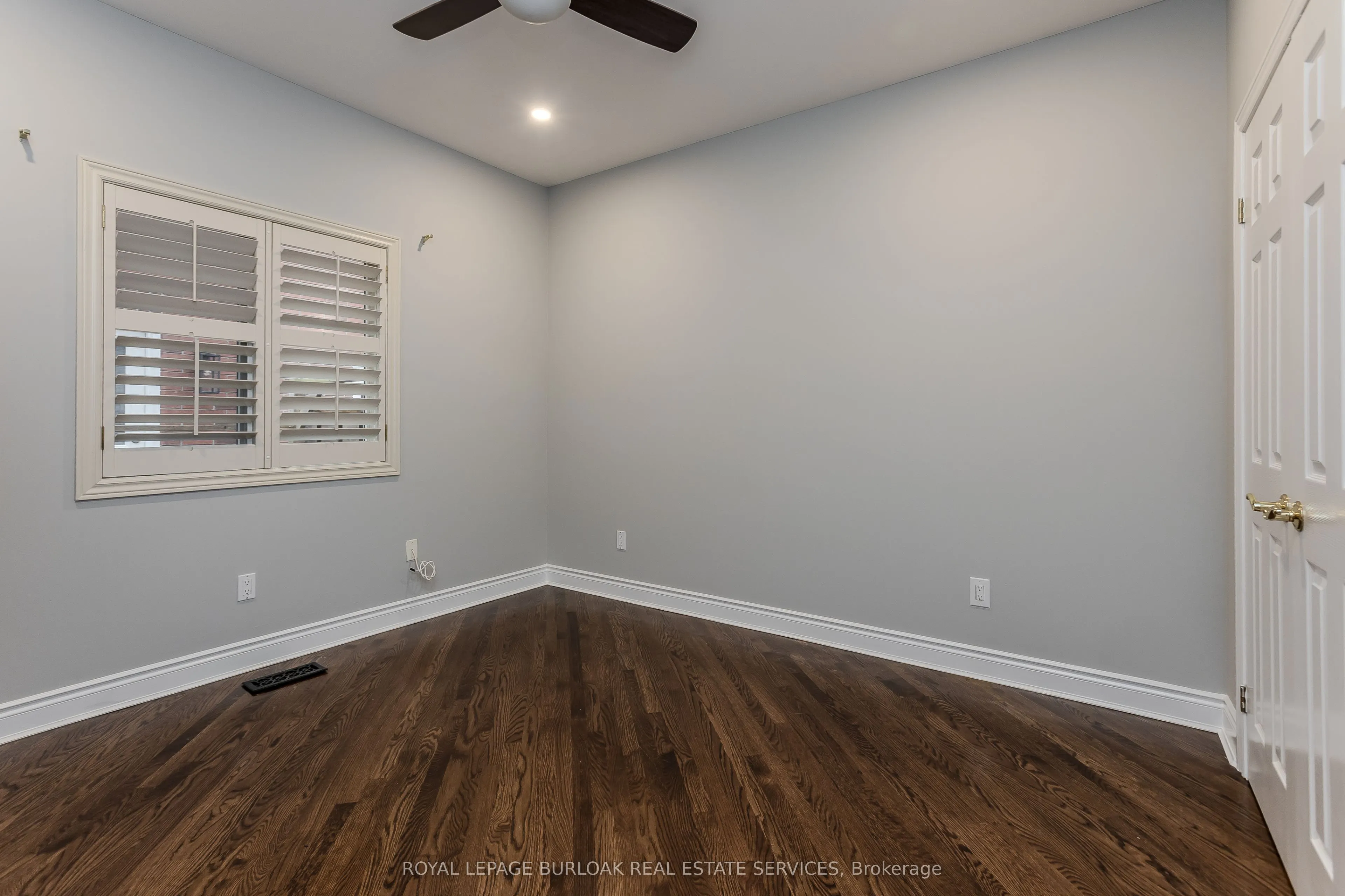 54 Waterwheel Crescent