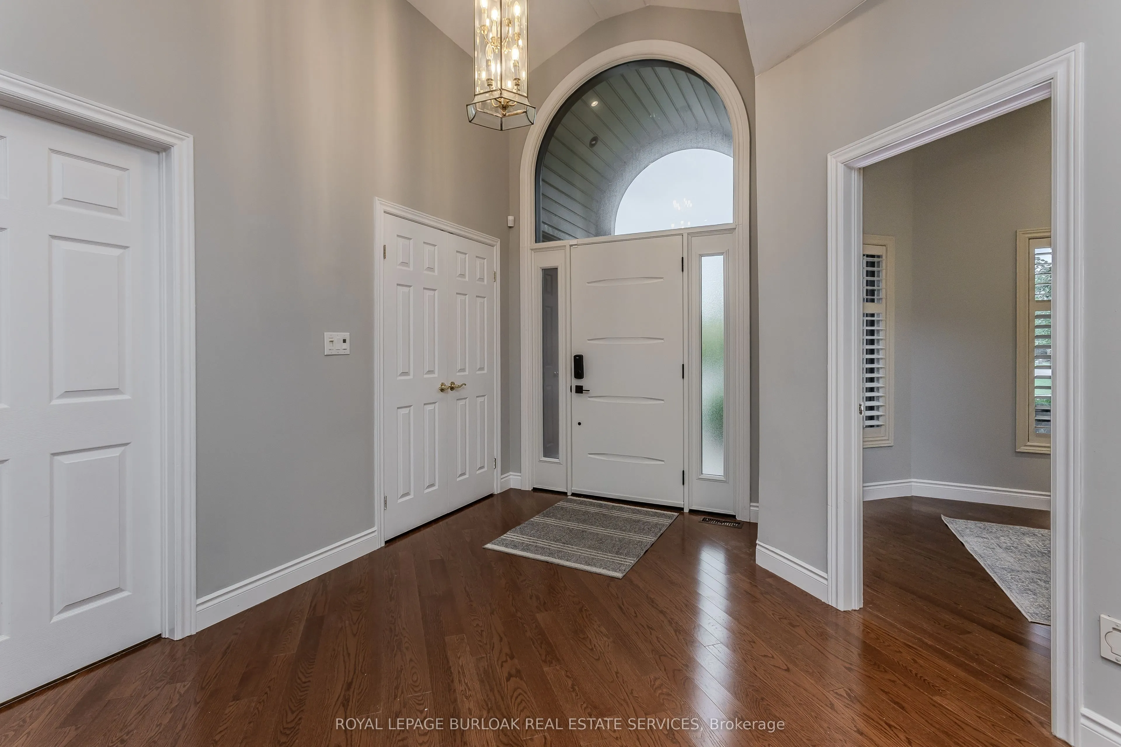 54 Waterwheel Crescent