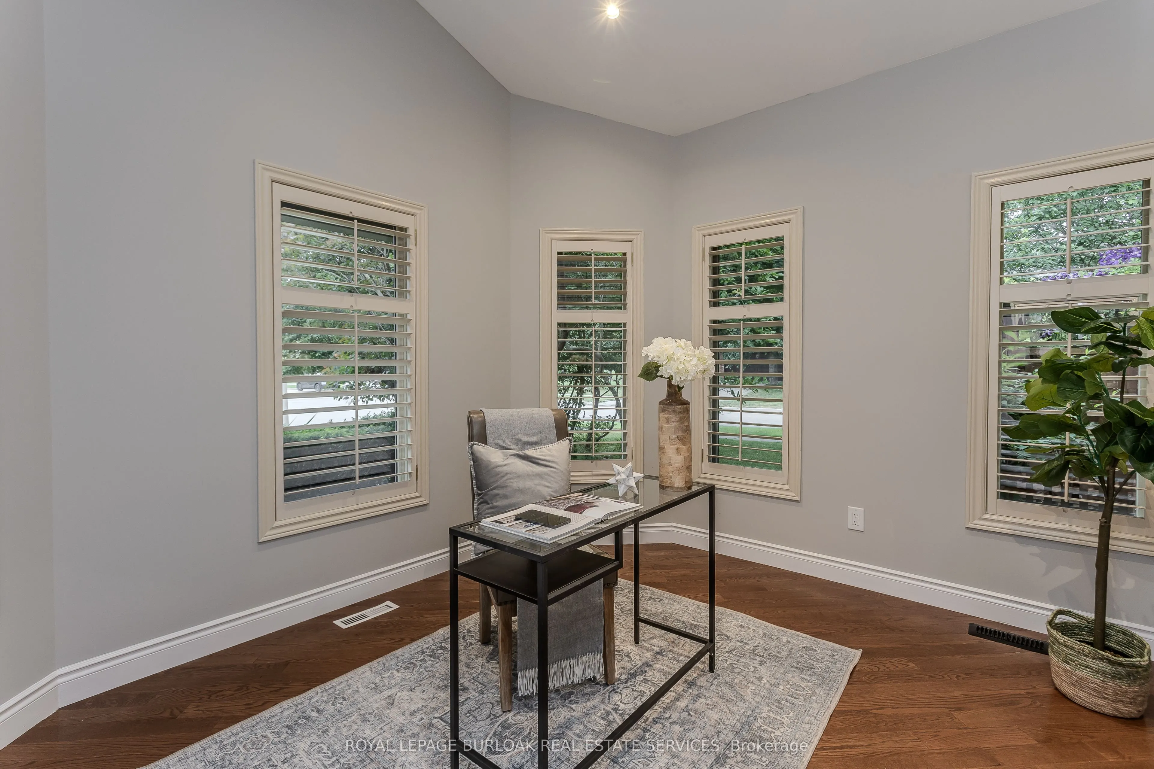 54 Waterwheel Crescent
