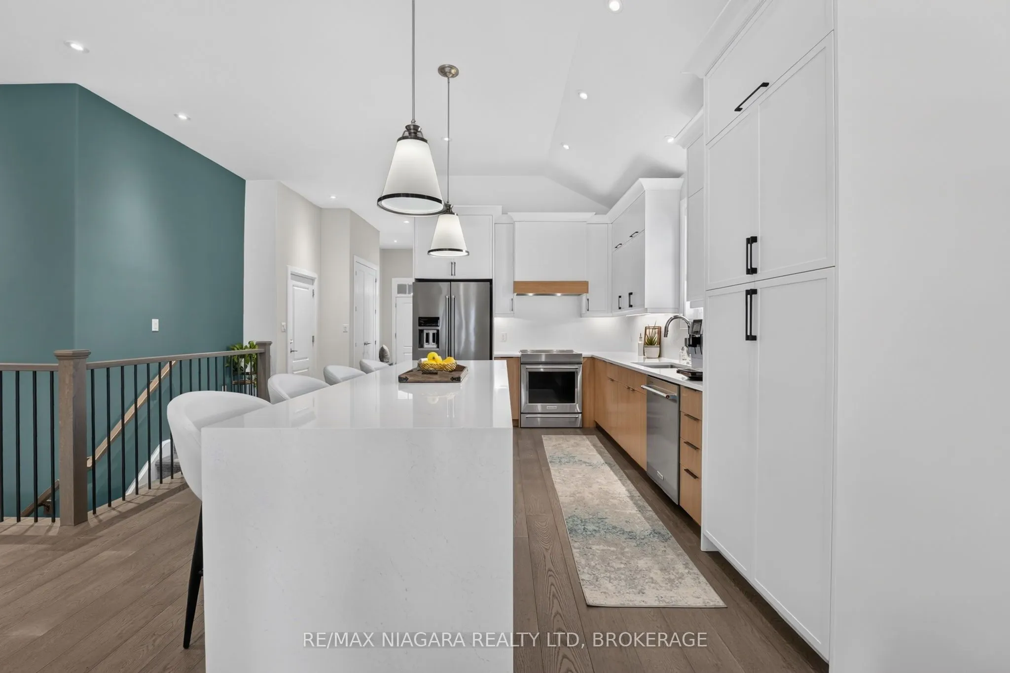 16 Mills Lane #32