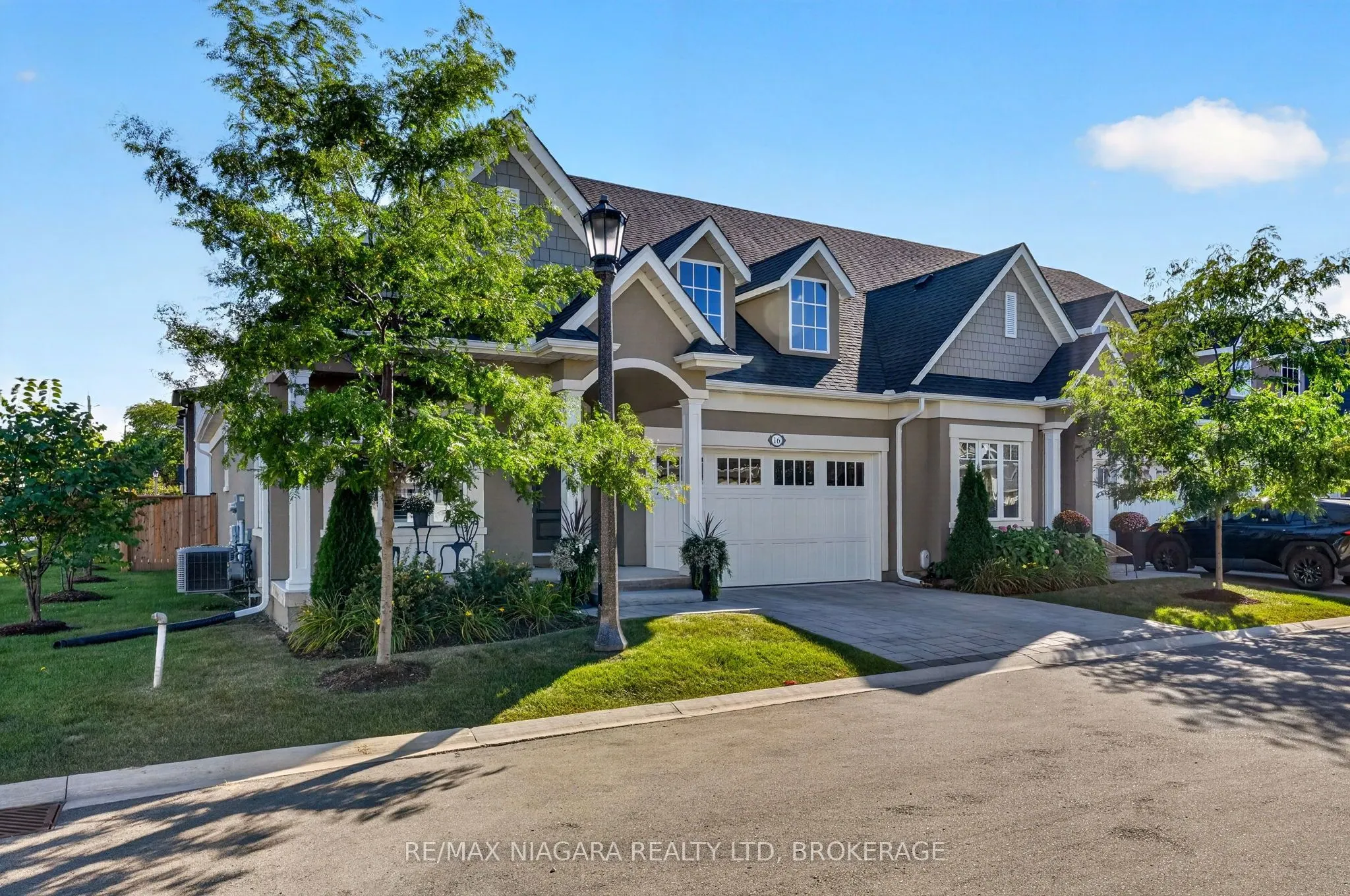 16 Mills Lane #32