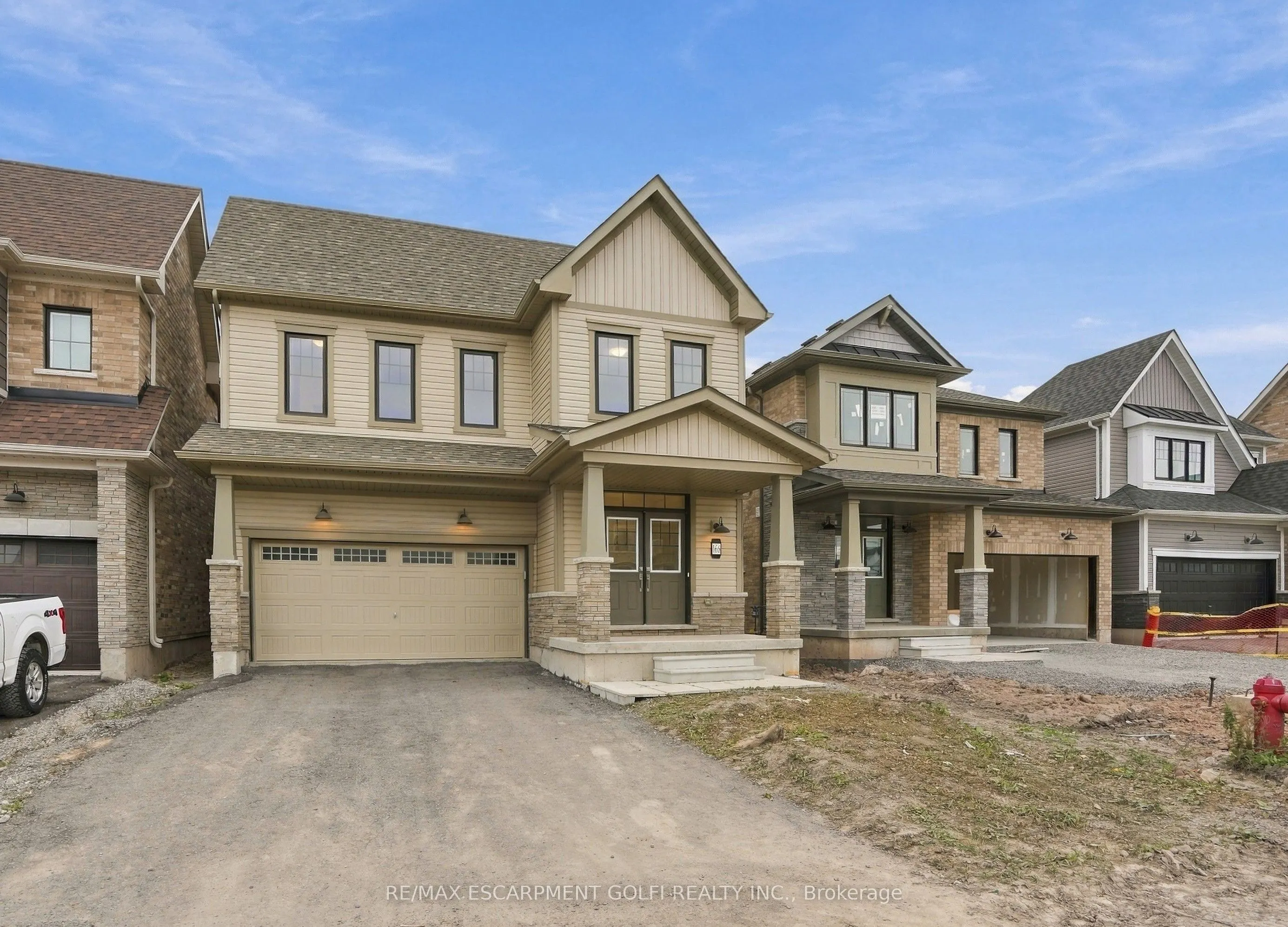 166 Aviron Crescent