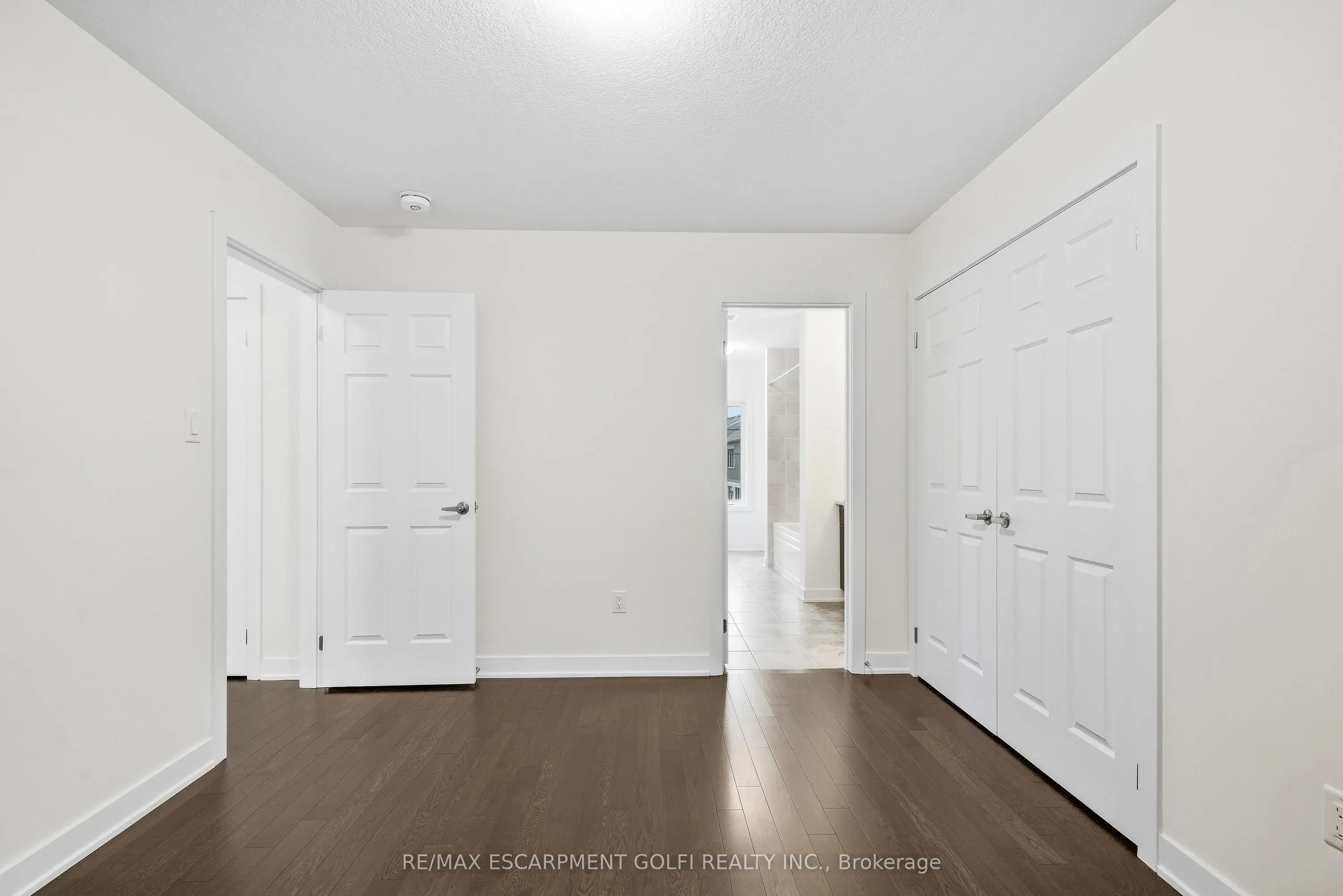 166 Aviron Crescent