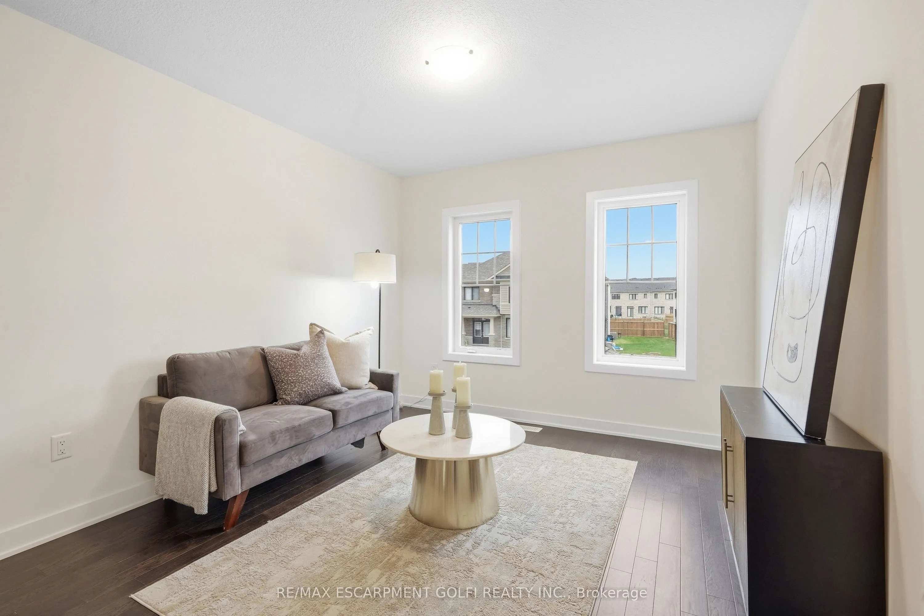 166 Aviron Crescent