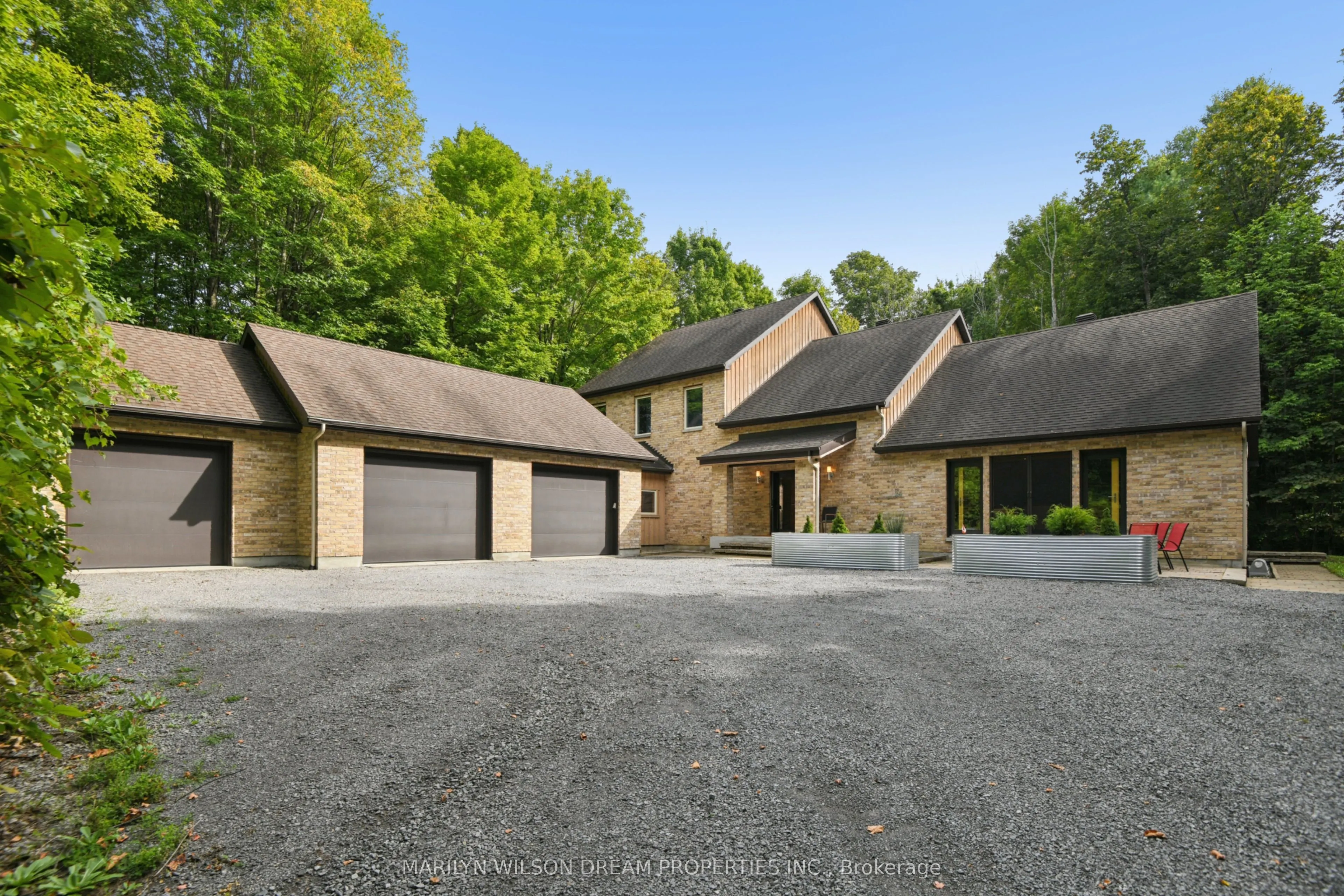 24 Marchvale Drive