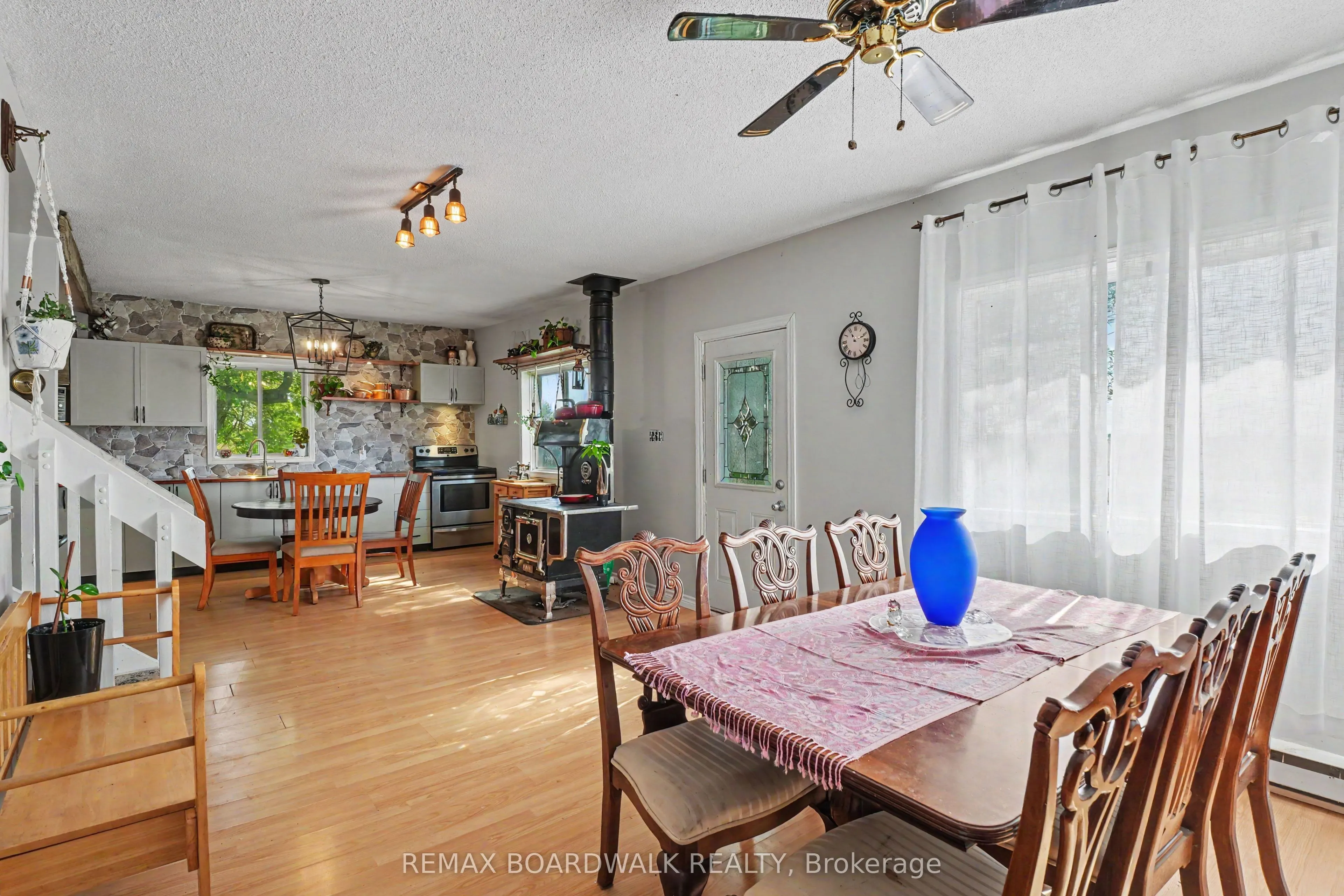 1853 County Rd 8