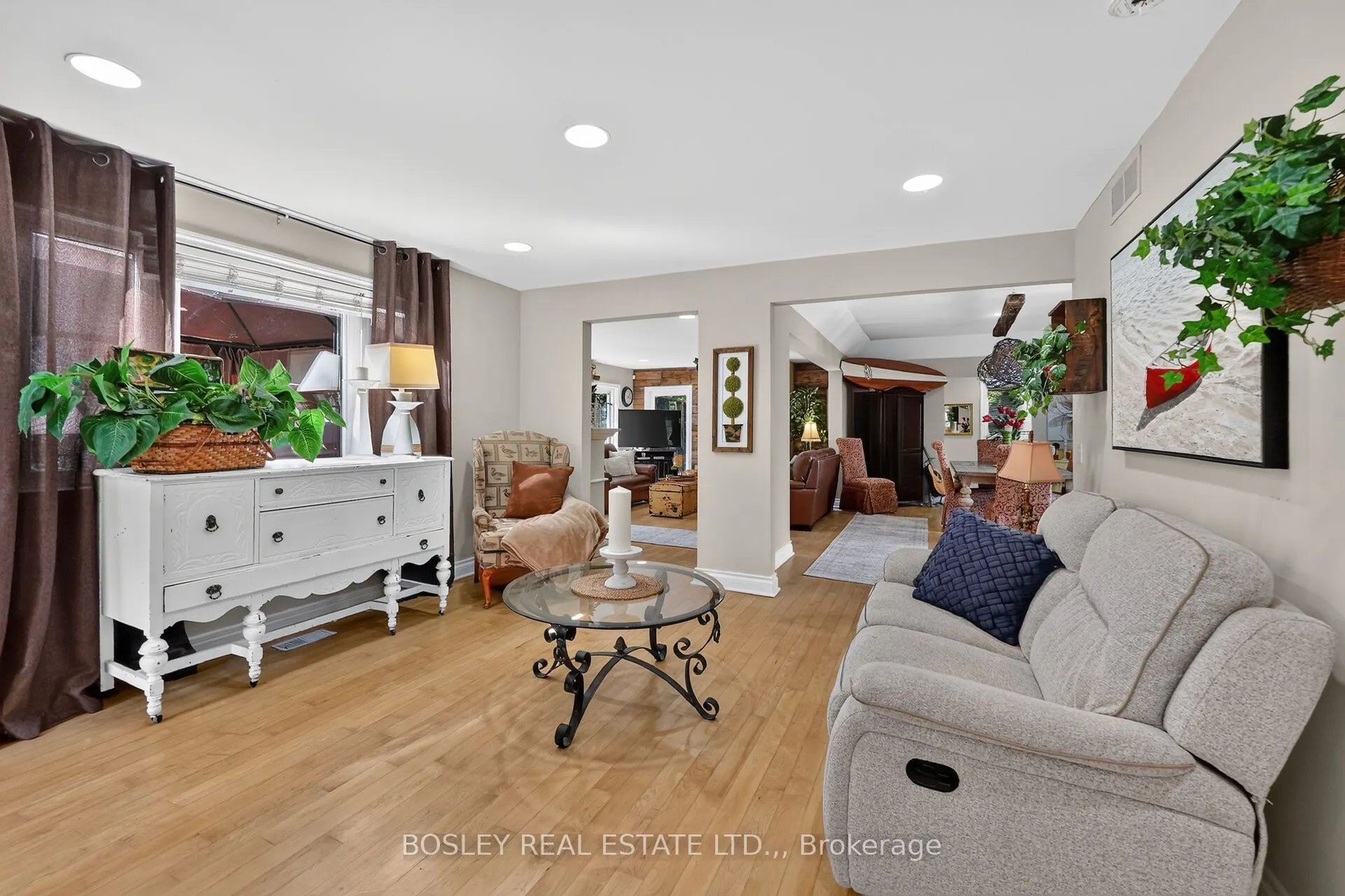 299 Cherry Hill Boulevard S