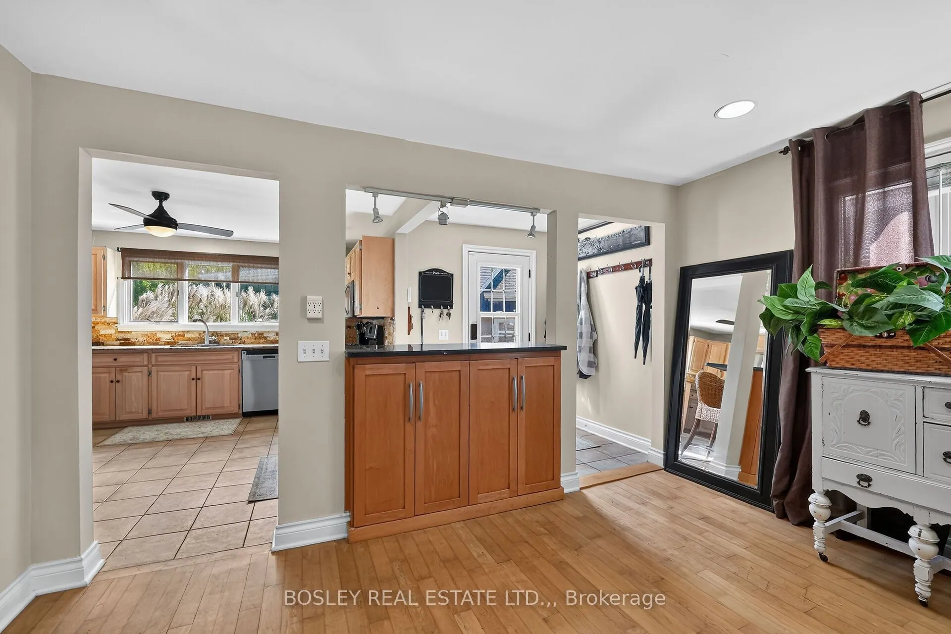 299 Cherry Hill Boulevard S