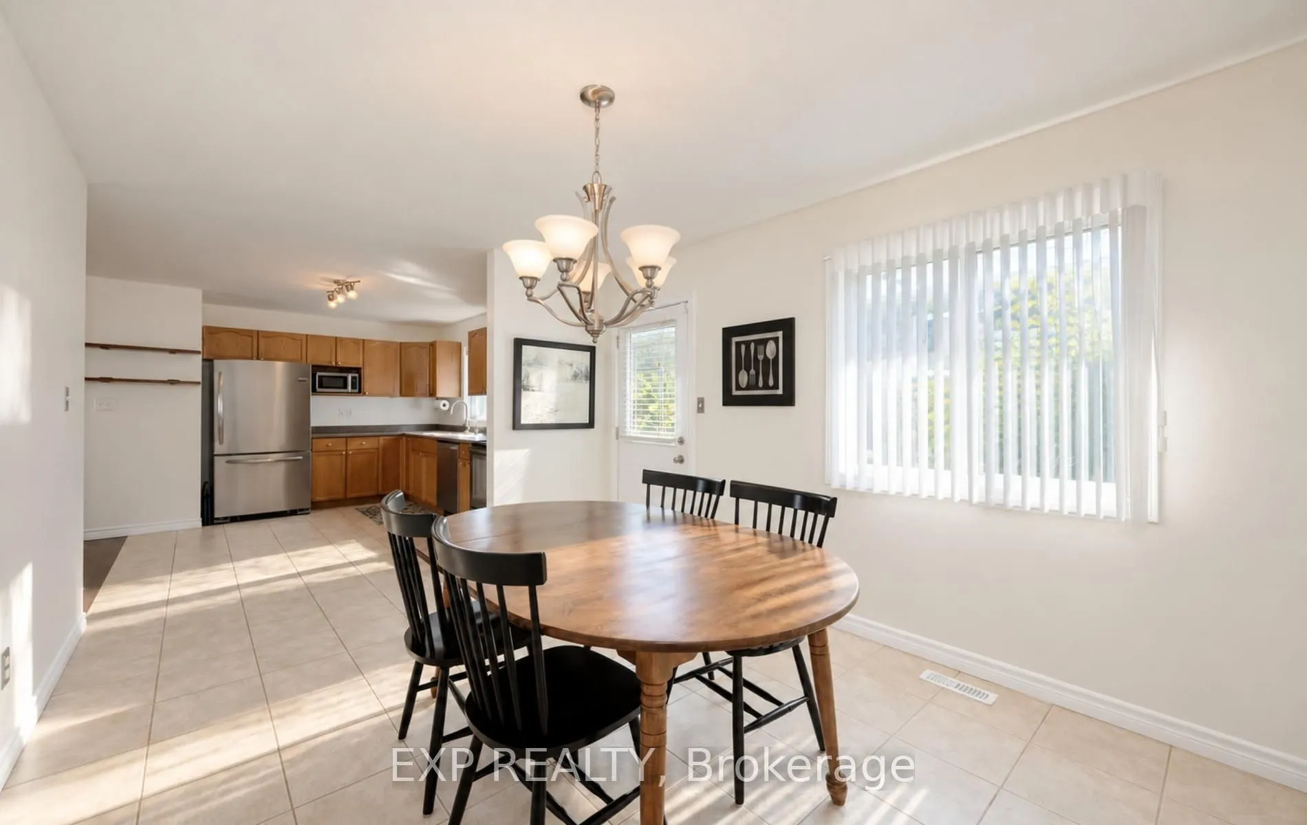65 Kerr Crescent