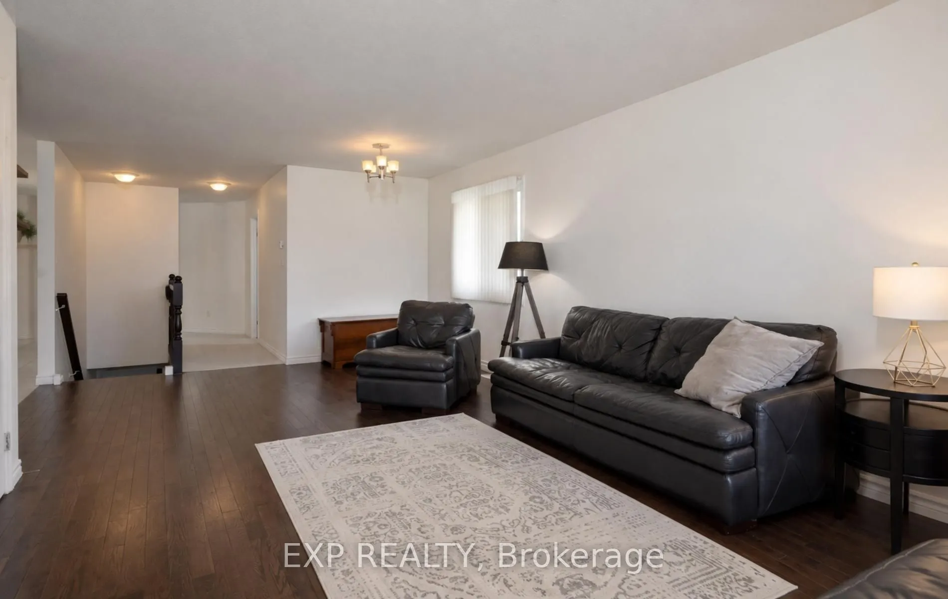65 Kerr Crescent