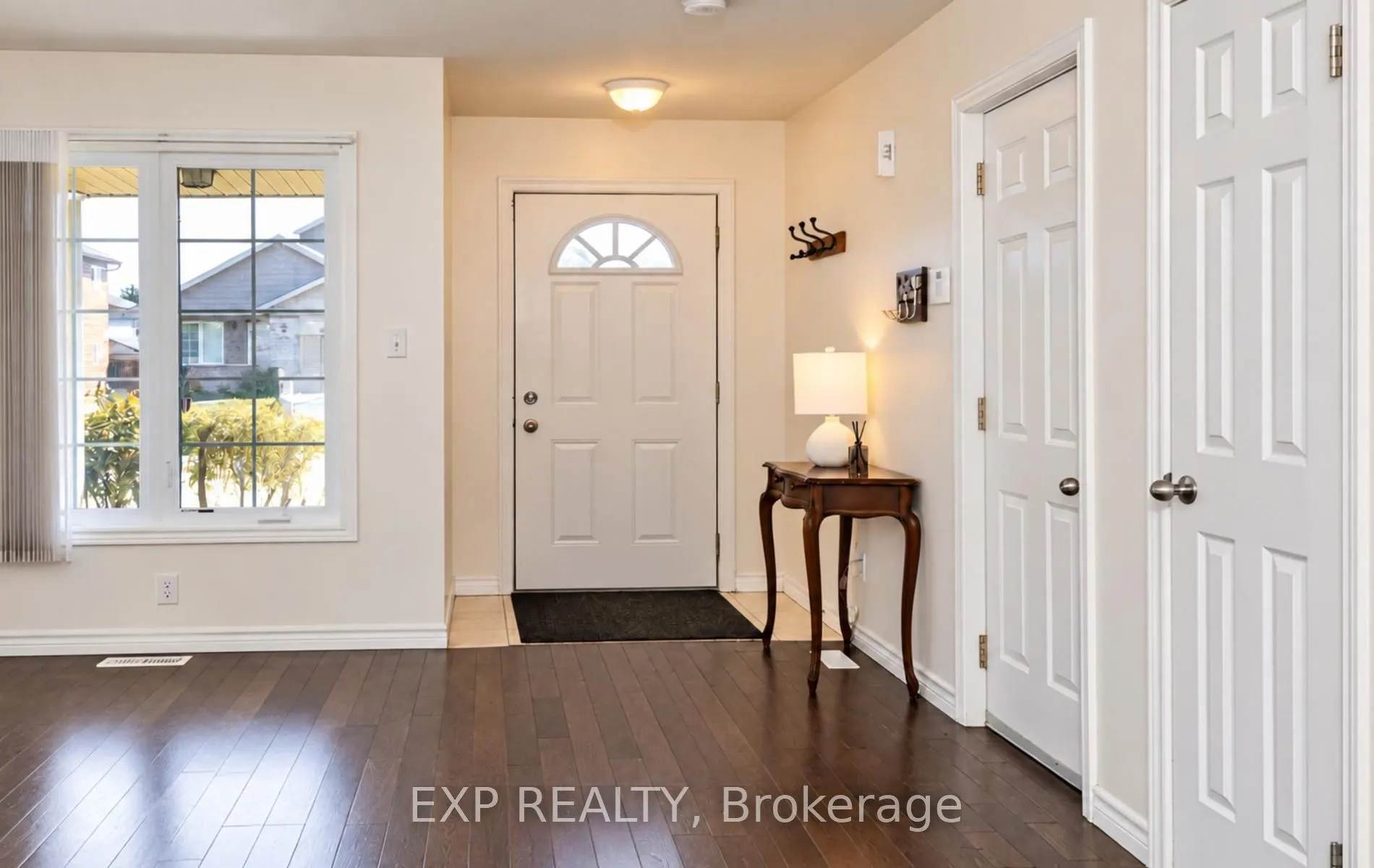 65 Kerr Crescent