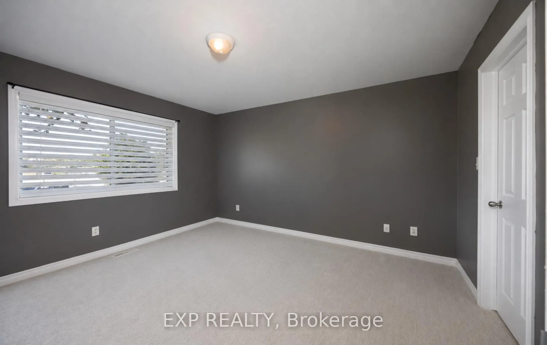 65 Kerr Crescent