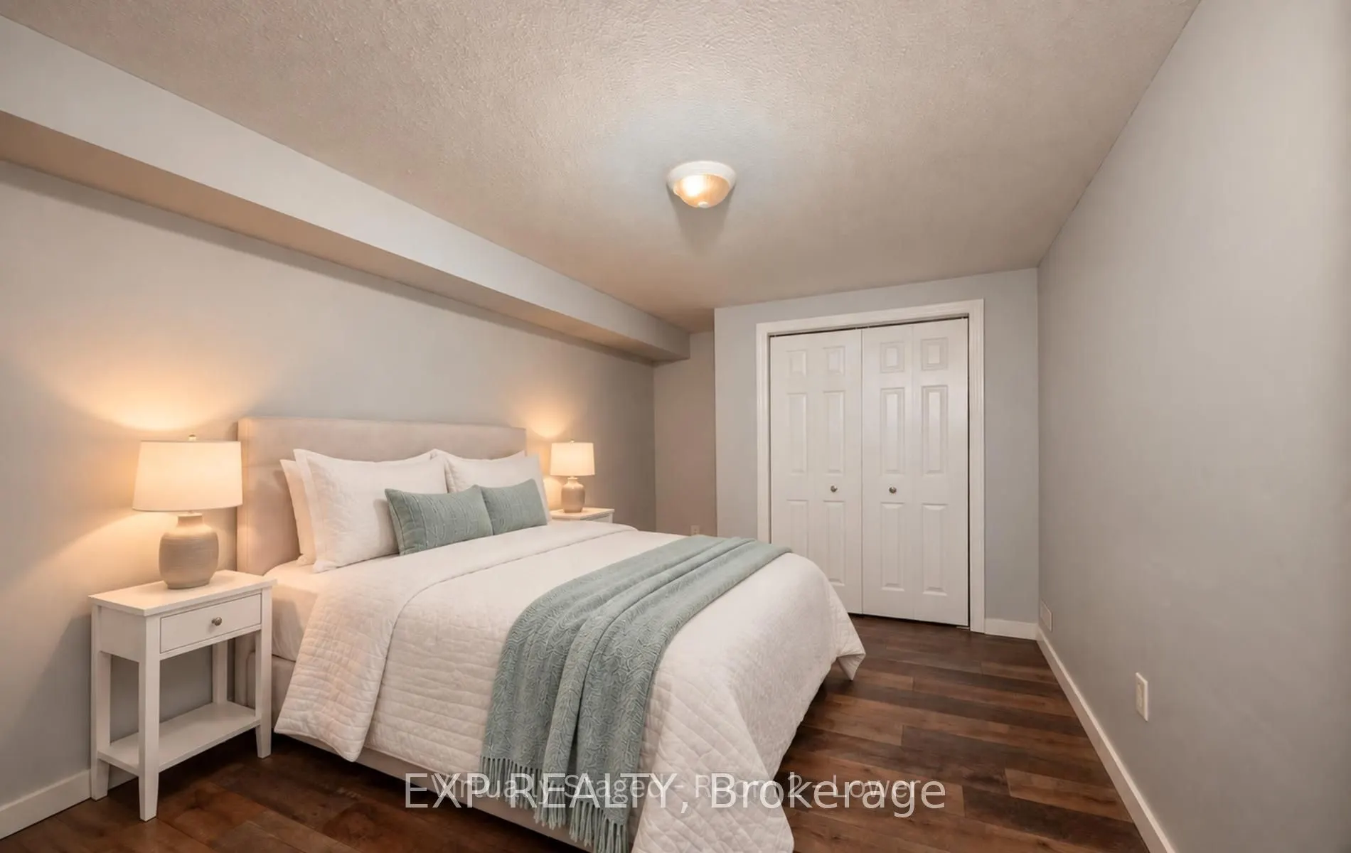 65 Kerr Crescent