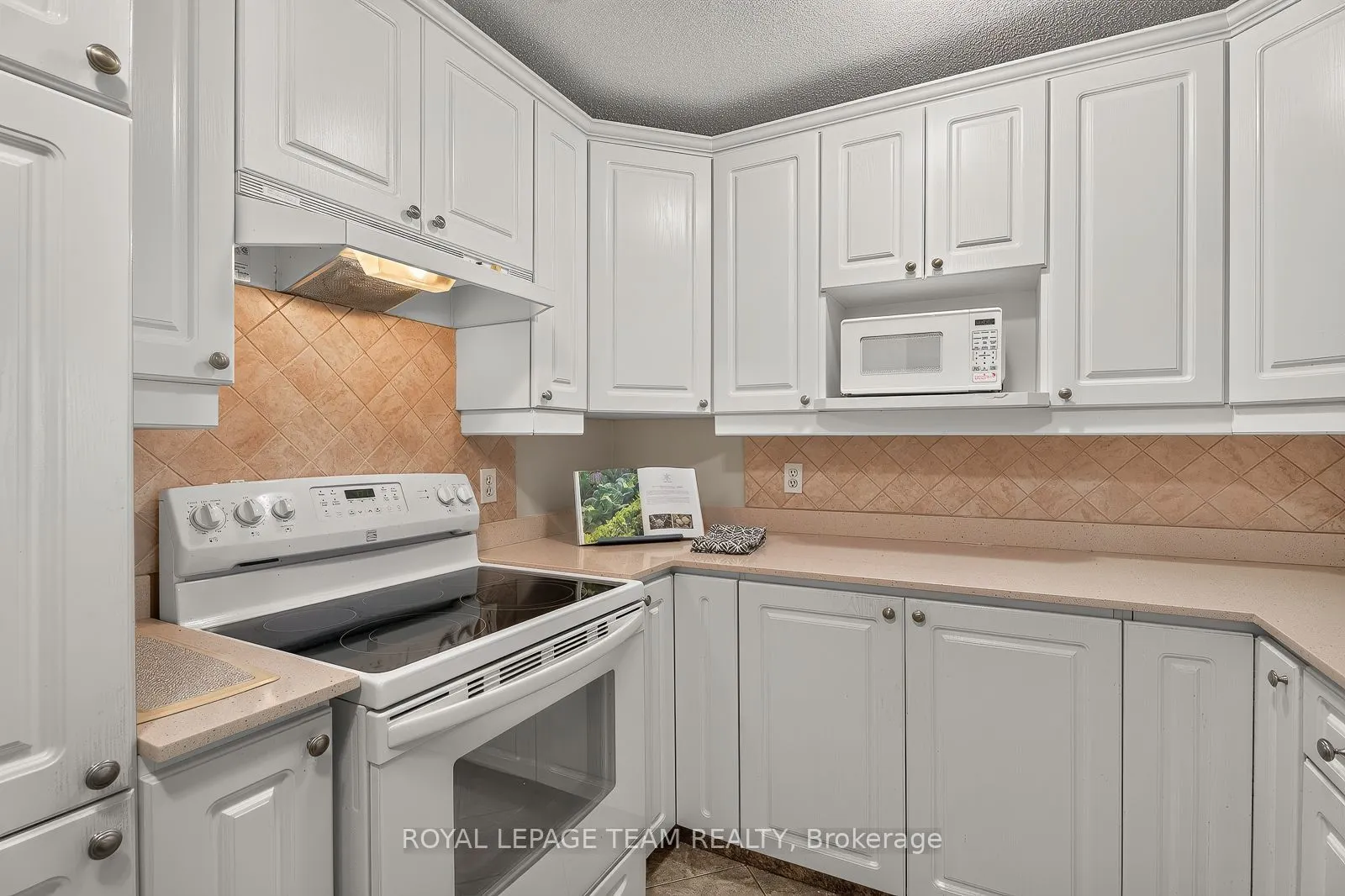 40 Landry Street #409