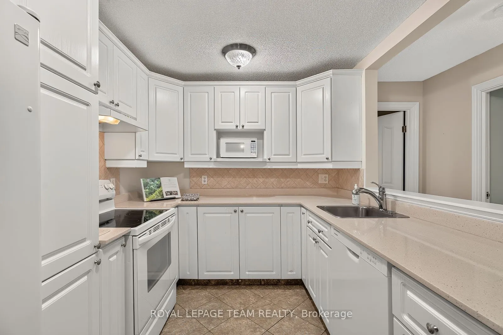 40 Landry Street #409
