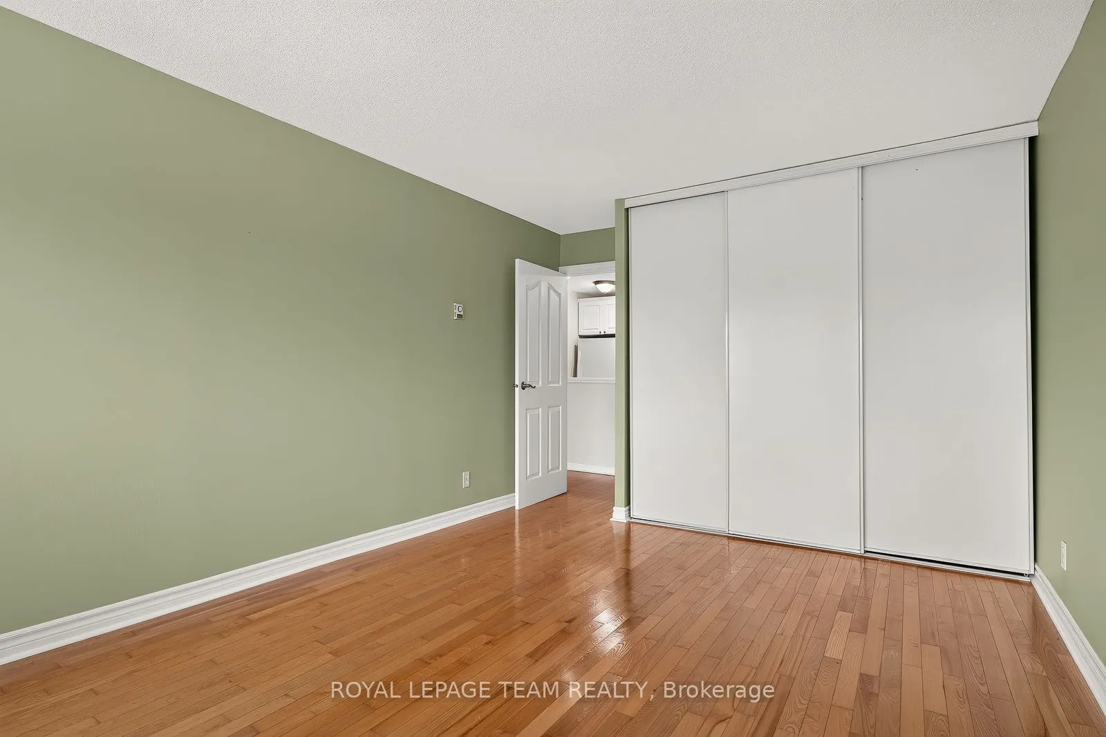 40 Landry Street #409