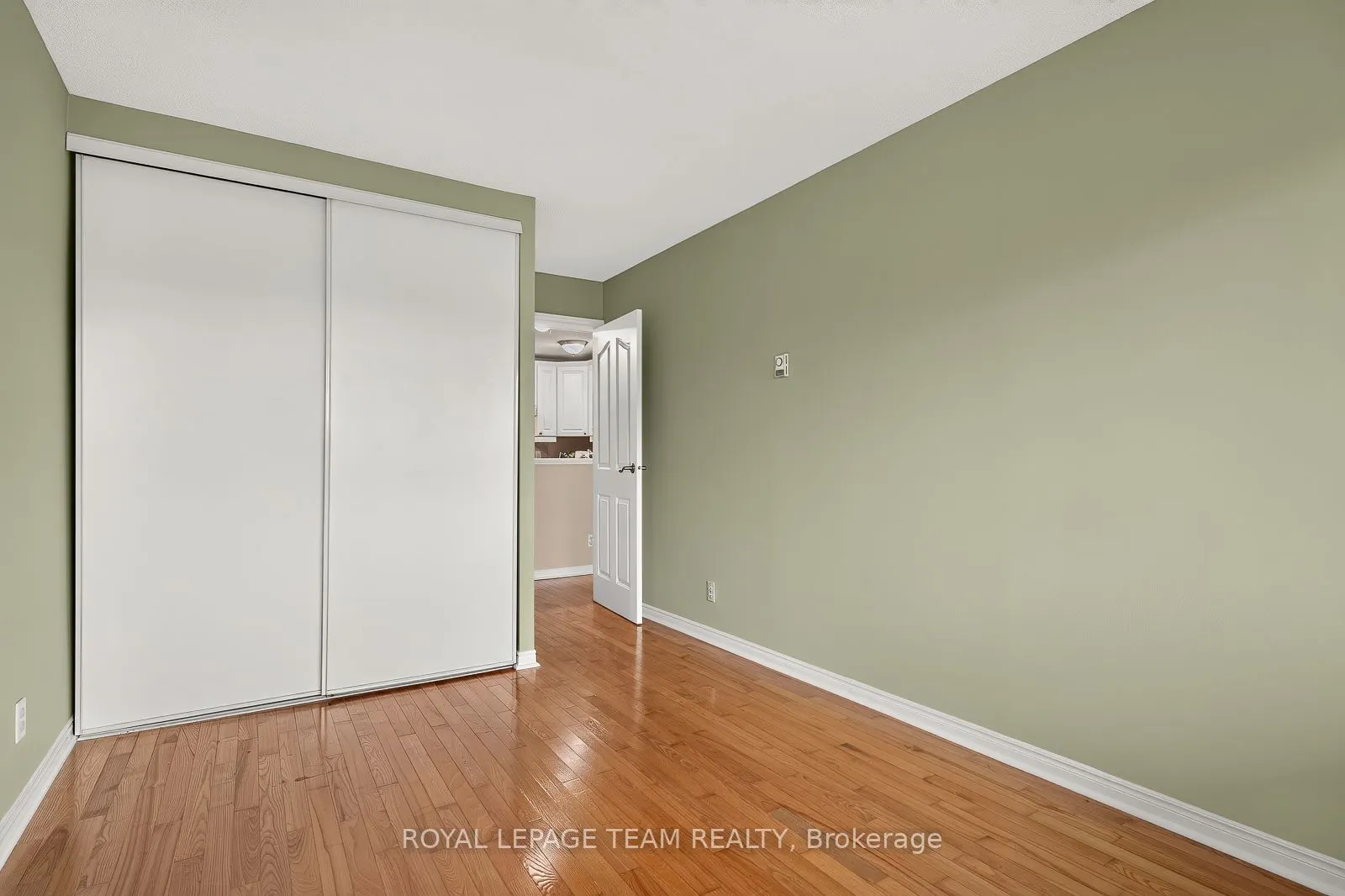 40 Landry Street #409