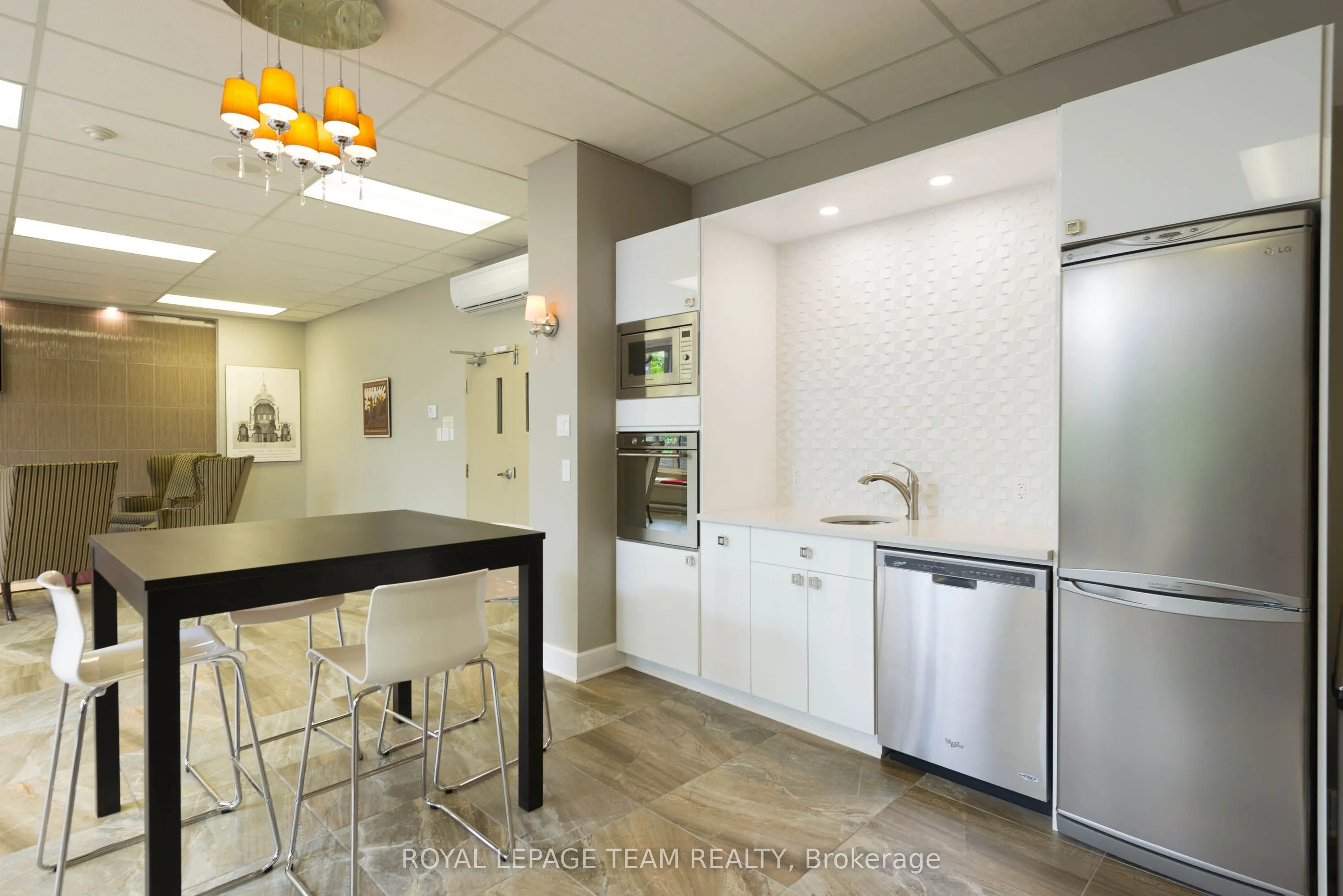 40 Landry Street #409