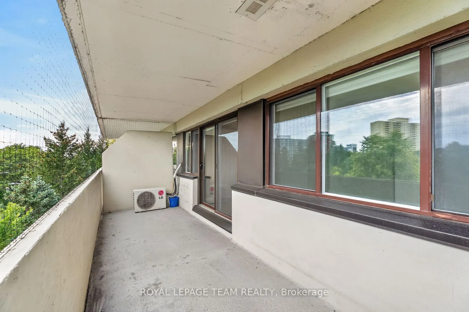 40 Landry Street #409