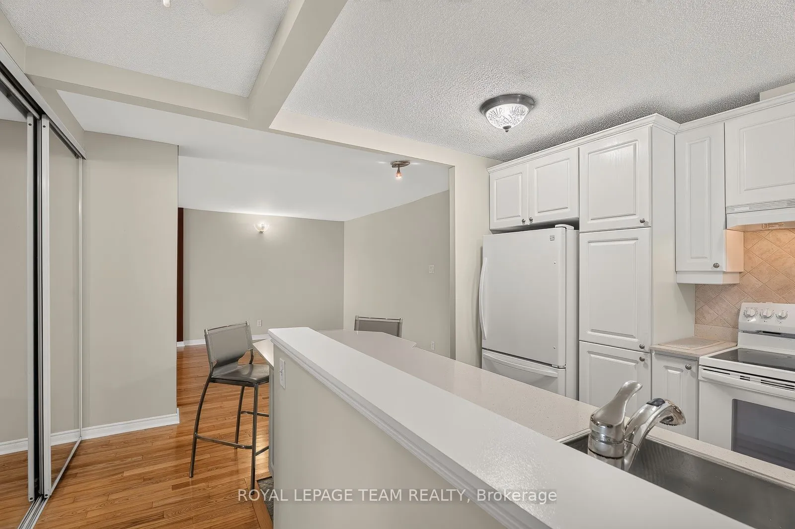 40 Landry Street #409