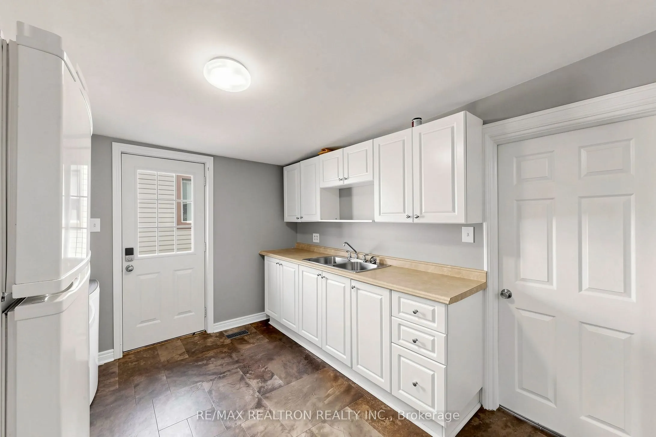 185 Parkhill Road
