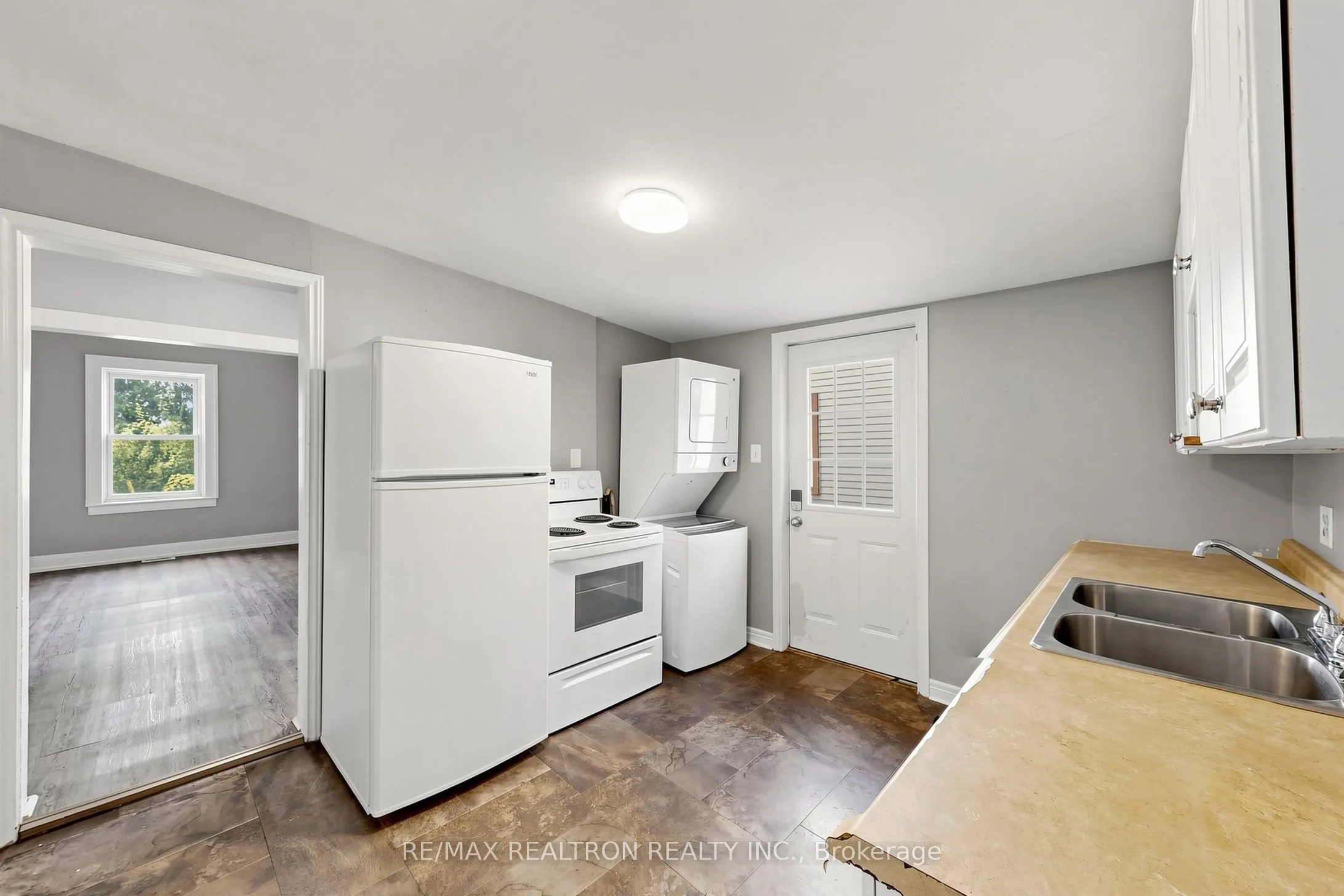 185 Parkhill Road