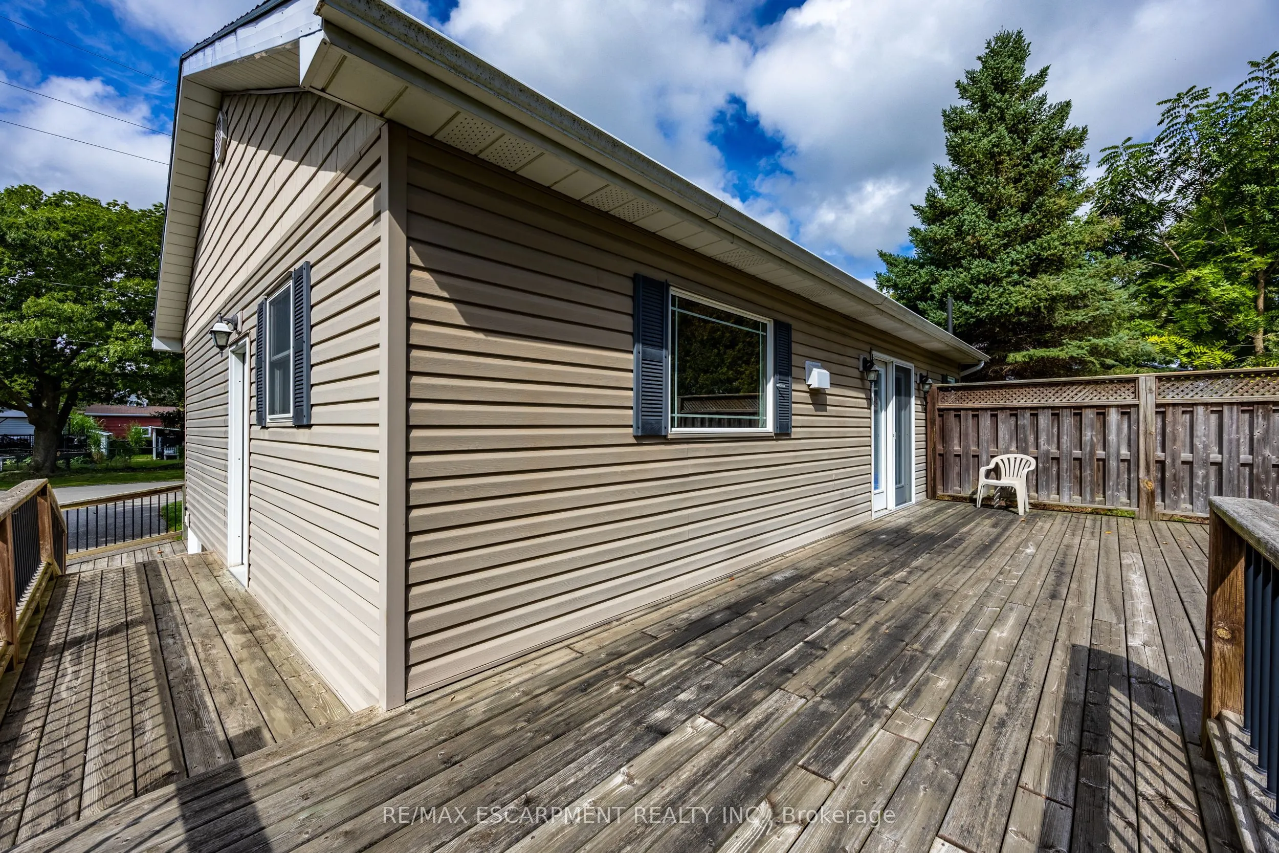 14 Carrick Street