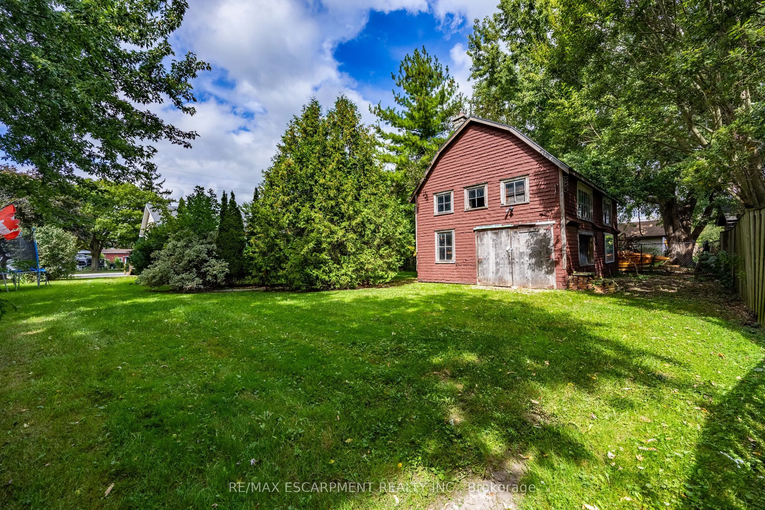 14 Carrick Street