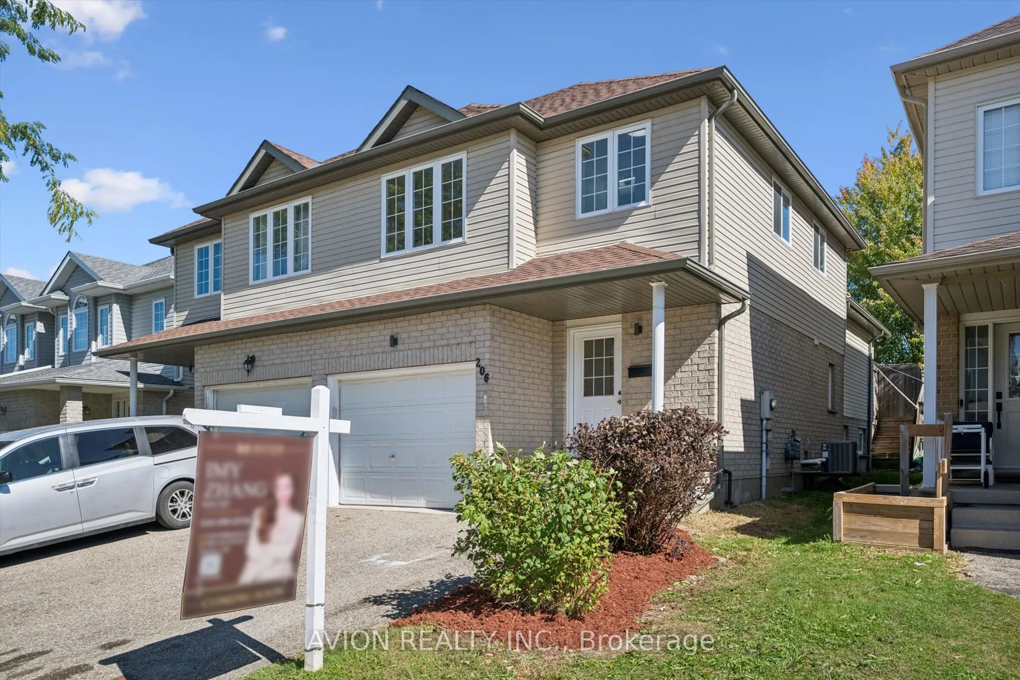 206 Buttercup Court